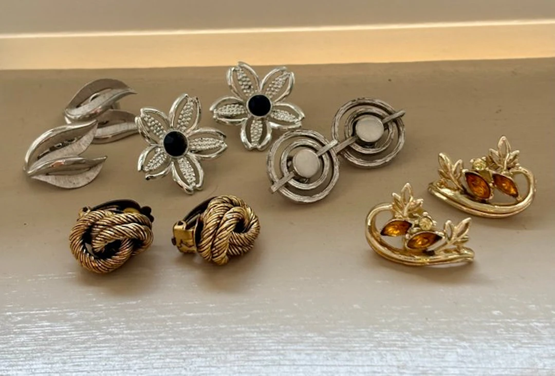 Trifari - Metal - Earrings - Coro, Sarah Coventry No. 53