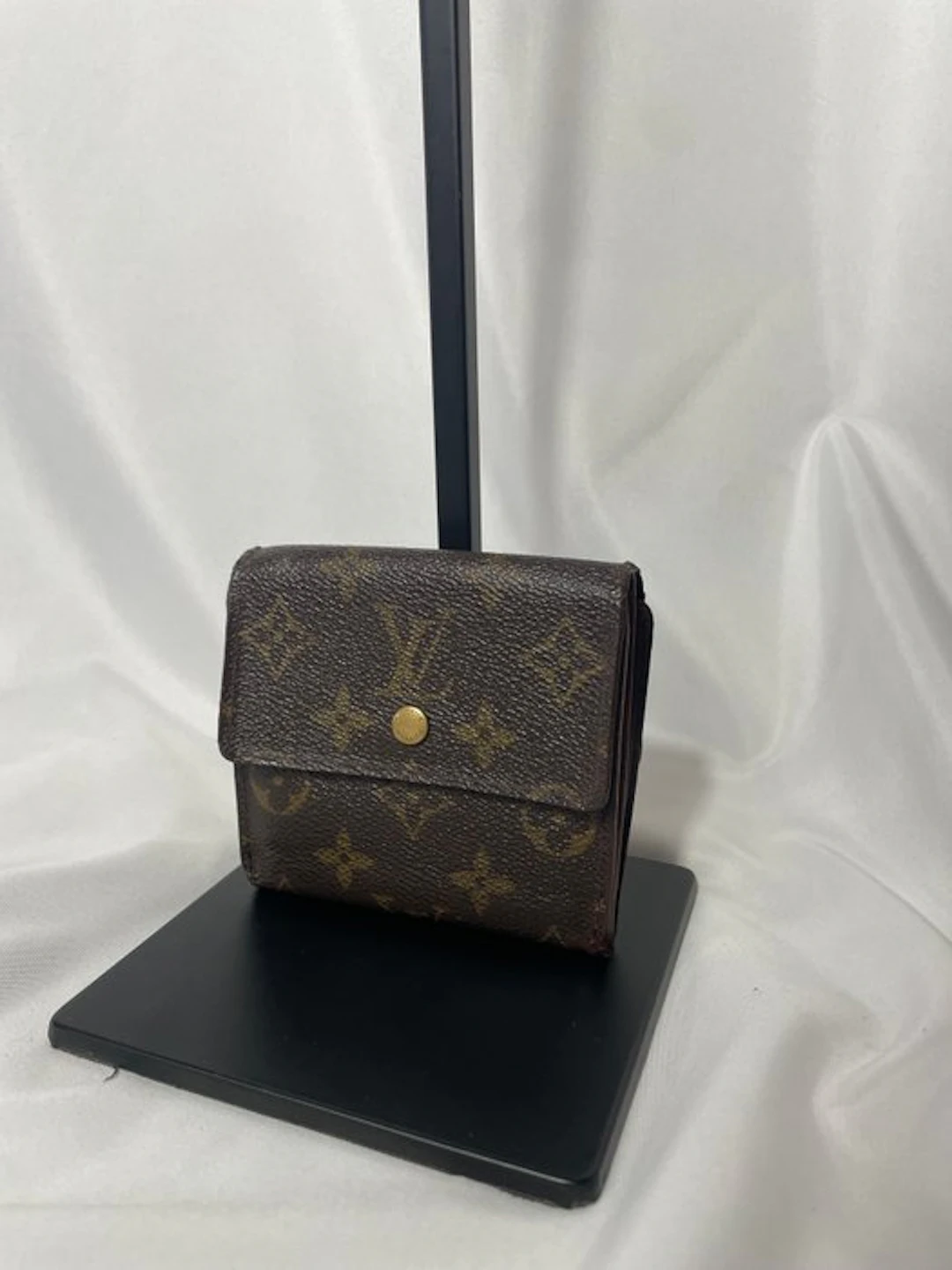 Louis Vuitton - Wallet
