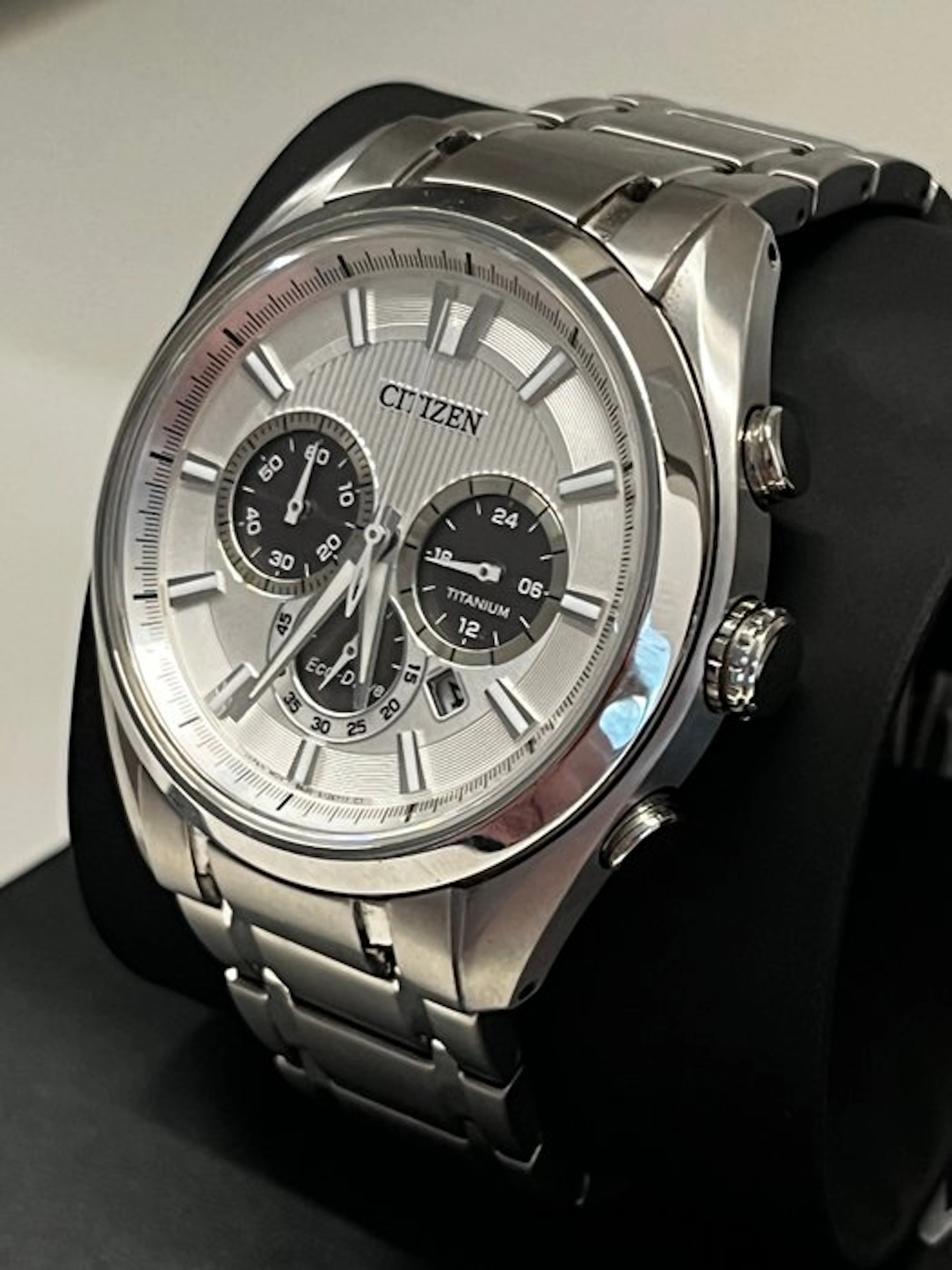 Citizen - Super Titanium Eco-Drive Chronograph - Men - 2020-2025
