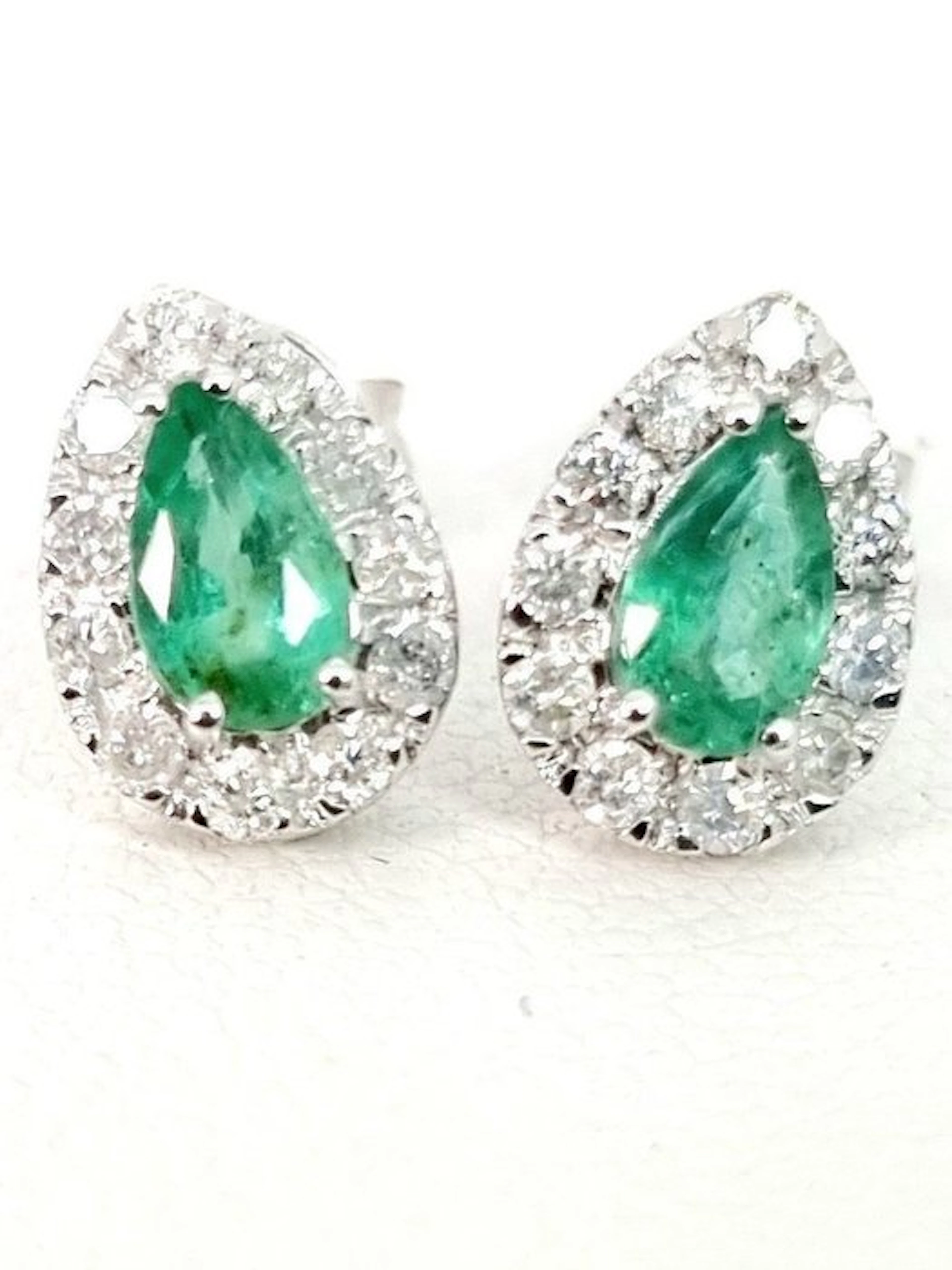 Earrings - 18 kt. White gold Emerald - Diamond