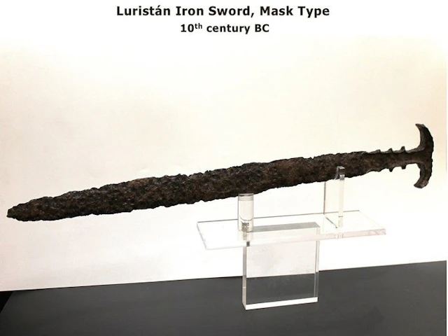 Western Asiatic Iron (cast/wrought) Sword - 55 cm (No reserve price)