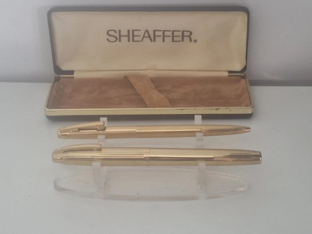 Sheaffer - Triumph métal plaqué or GT (stylo à plume et stylo à bille)