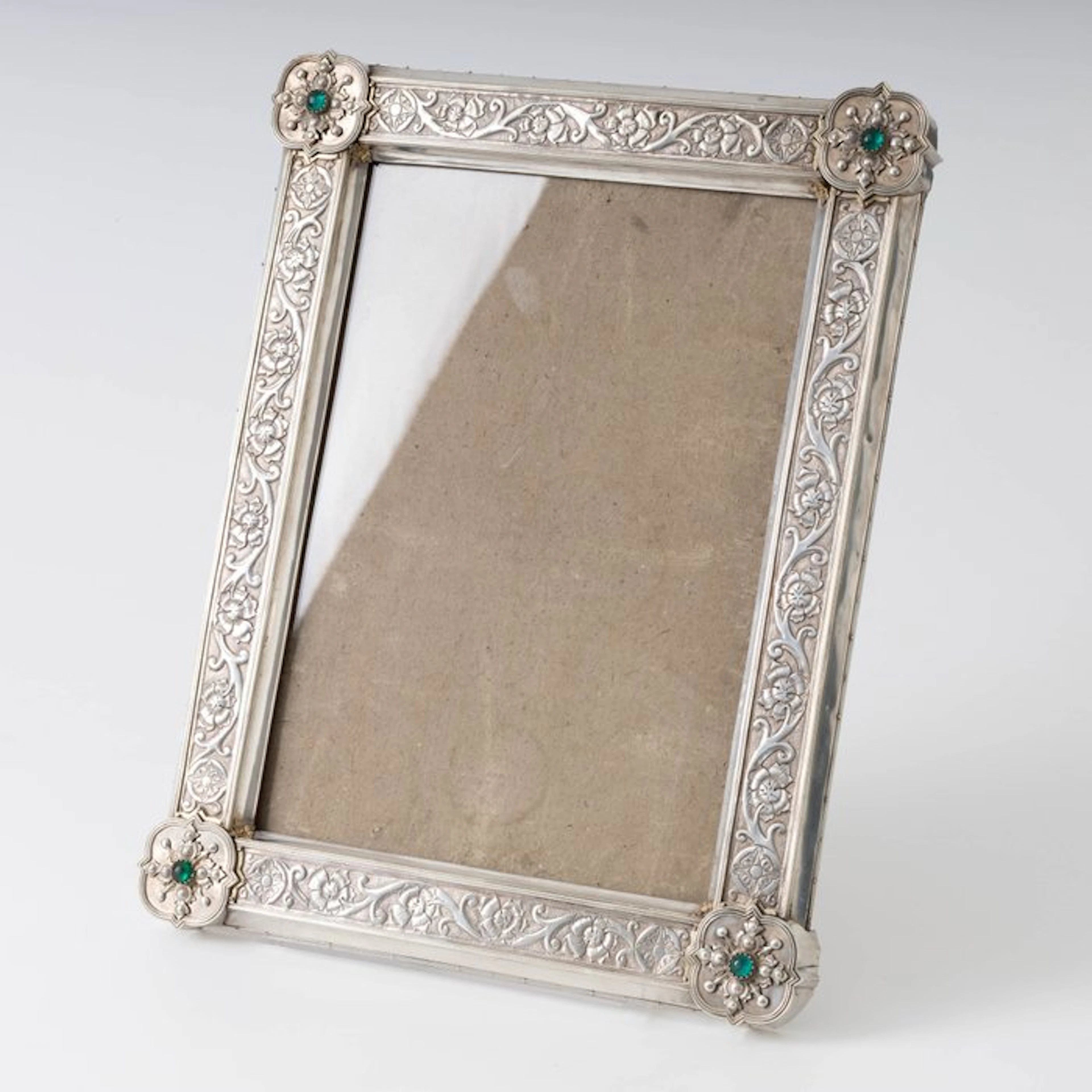 Neogotiek met art nouveau invloeden. - Picture frame - .800 silver