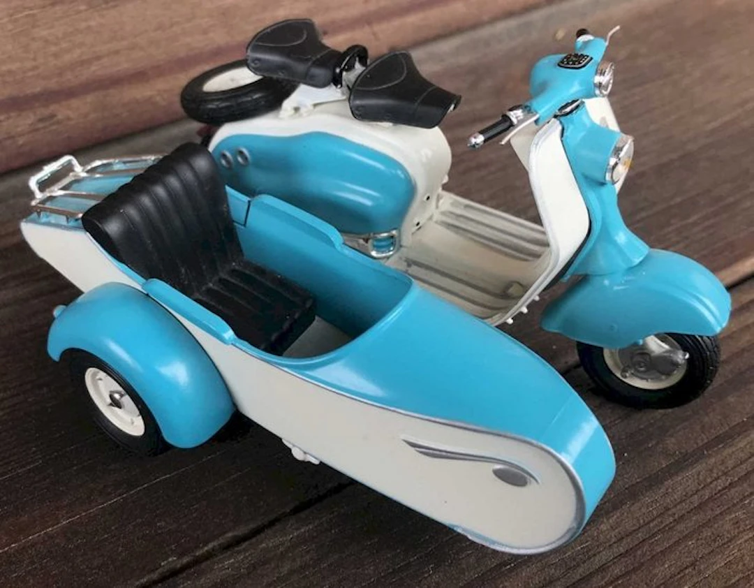 Solido 1:18 - Model car - Lambretta LD 125 con sidecar