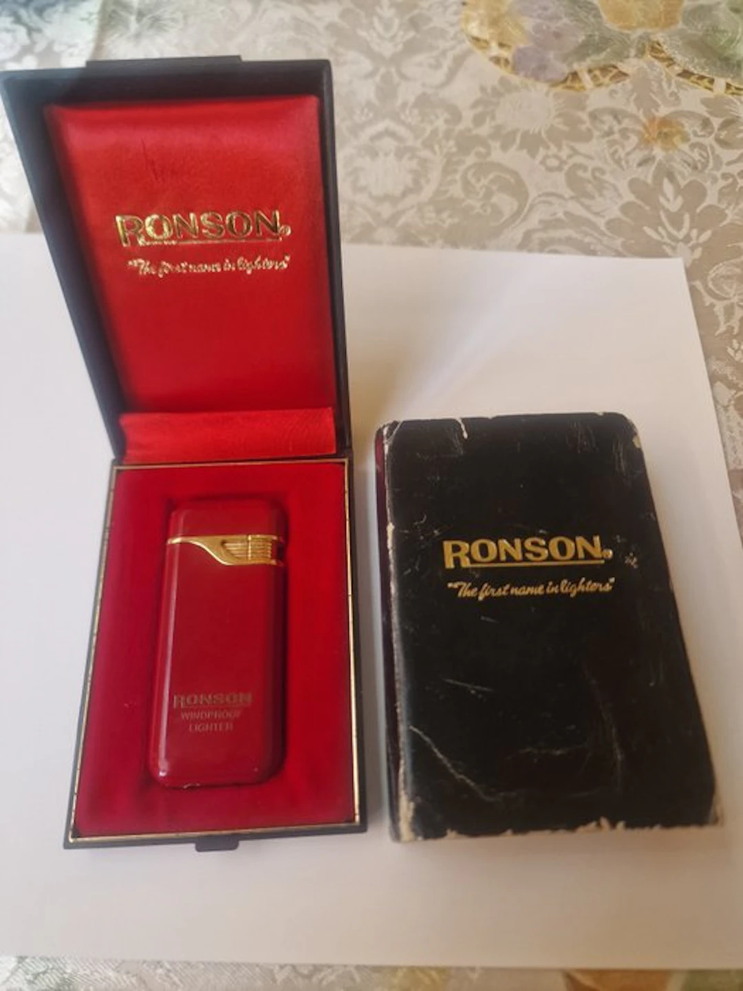 Ronson - Pocket lighter - Enamel
