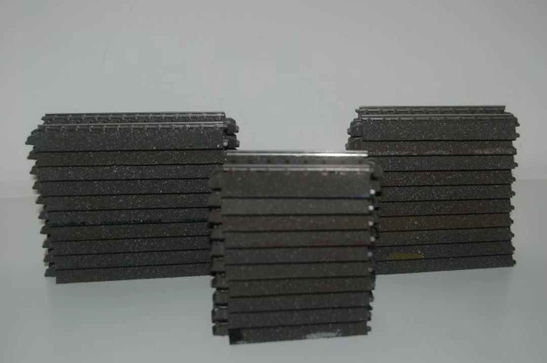 Märklin H0 - 24064/-077/-094 - Model train tracks (30)...
