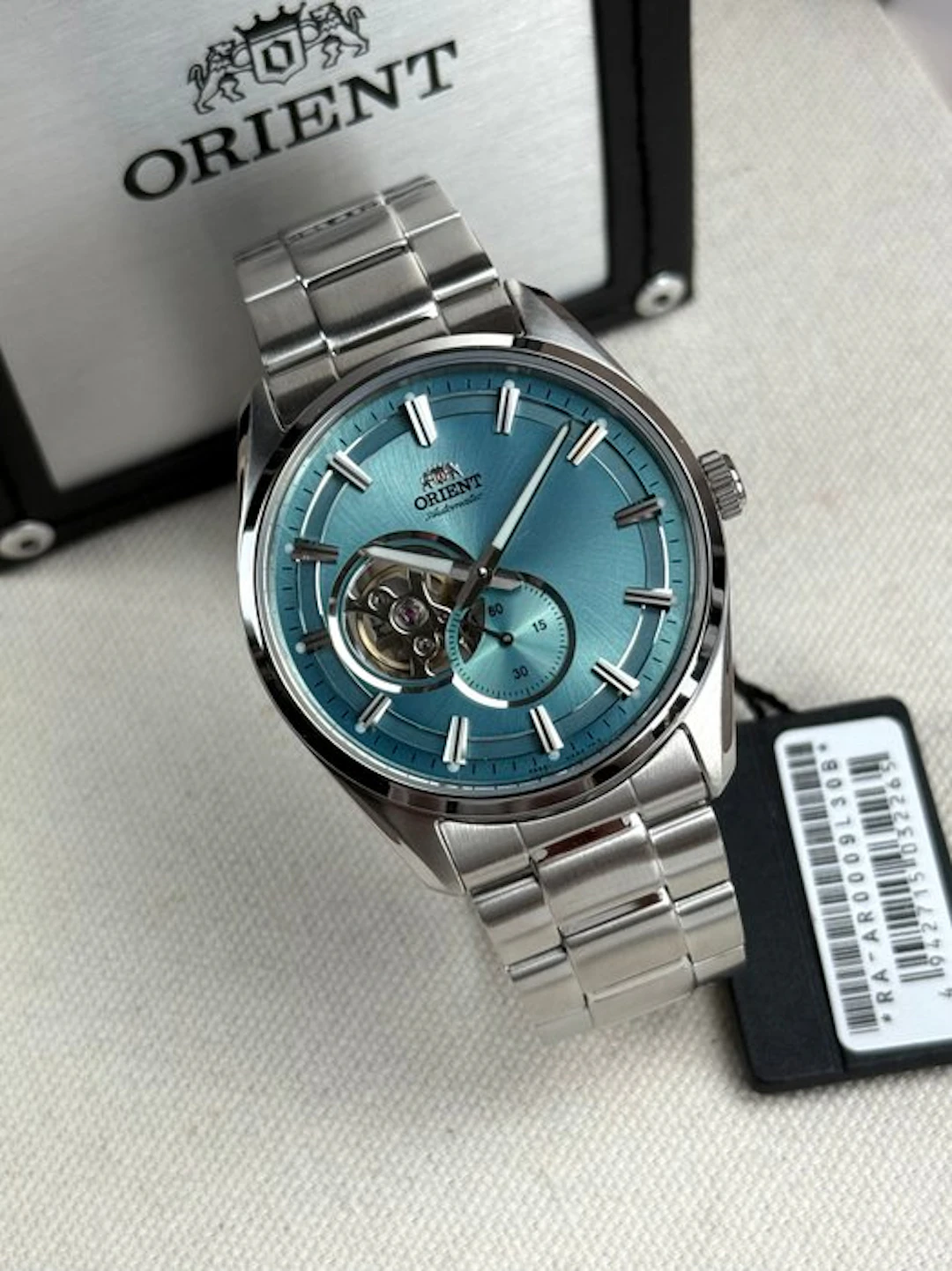 Orient - Contemporary Open Heart Automatic - No reserve...