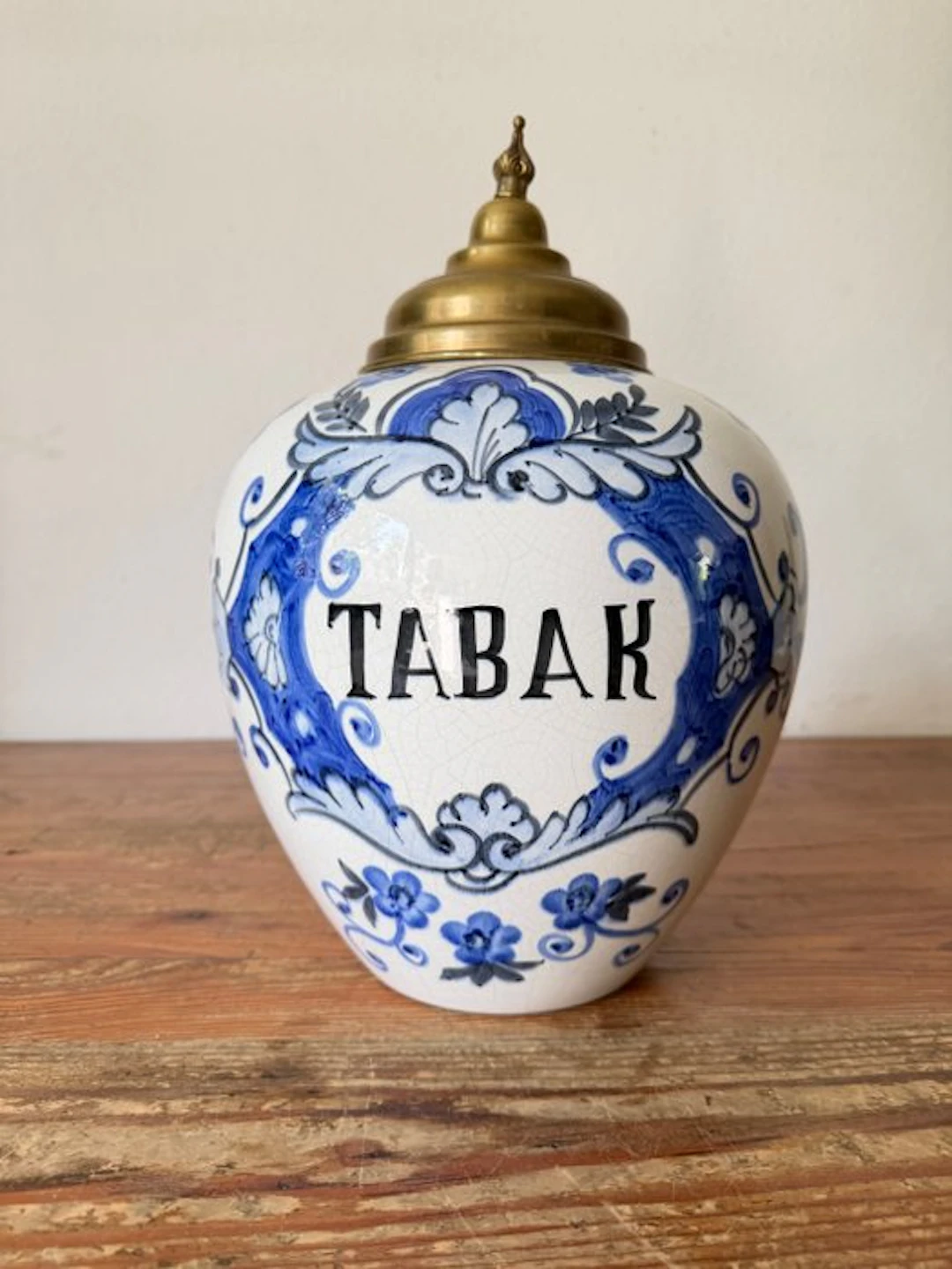 Jar - Earthenware, Brass - Grote Tabakspot