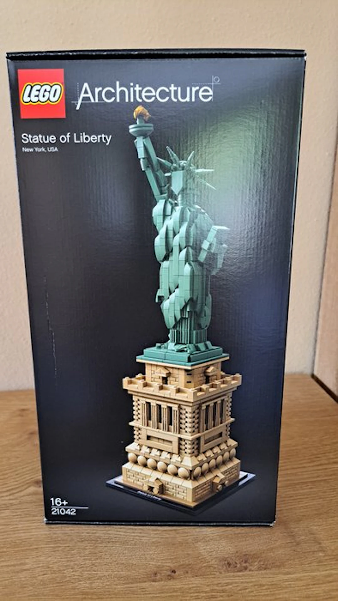 LEGO Set - 21042 - Architecture - Freiheitsstatue