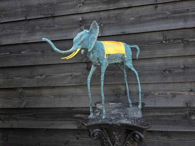 Sculpture, XL Dali Elephant - 47 cm - Bronze