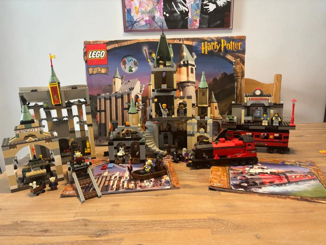 LEGO Set - Harry Potter - Hogwarts Castle & Hogwarts Express