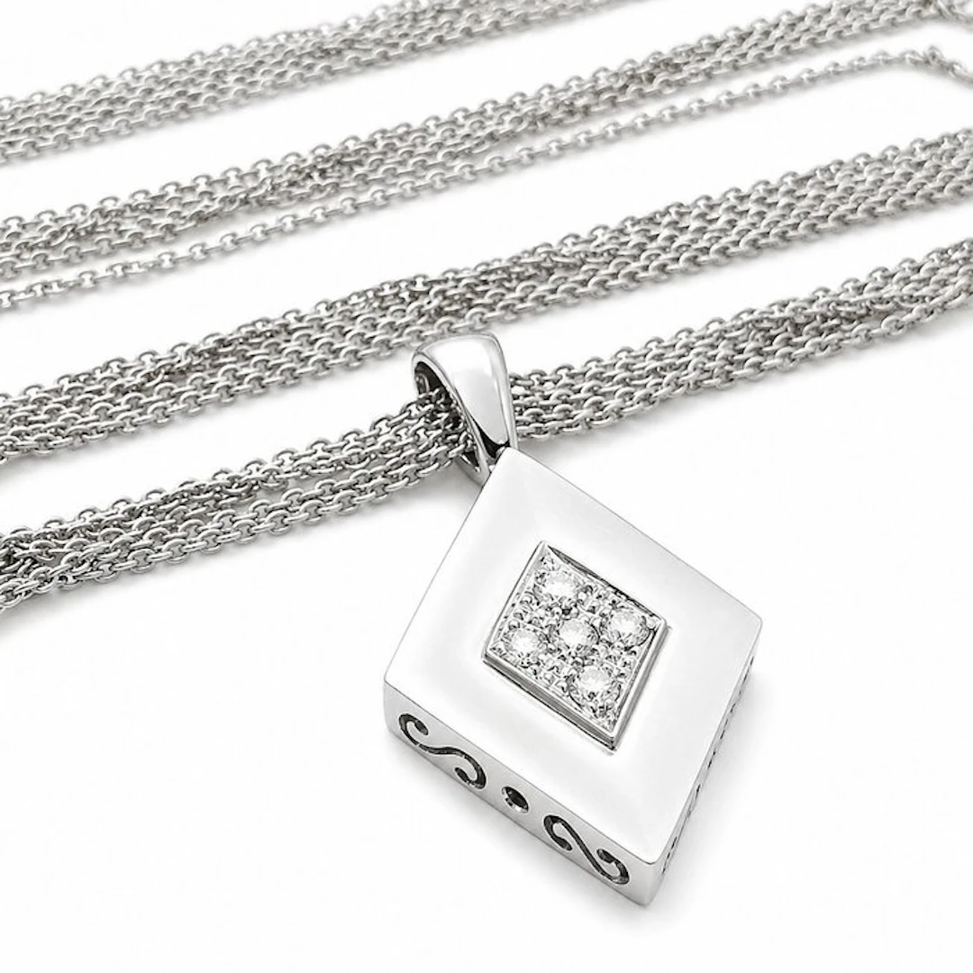Necklace with pendant - 18 kt