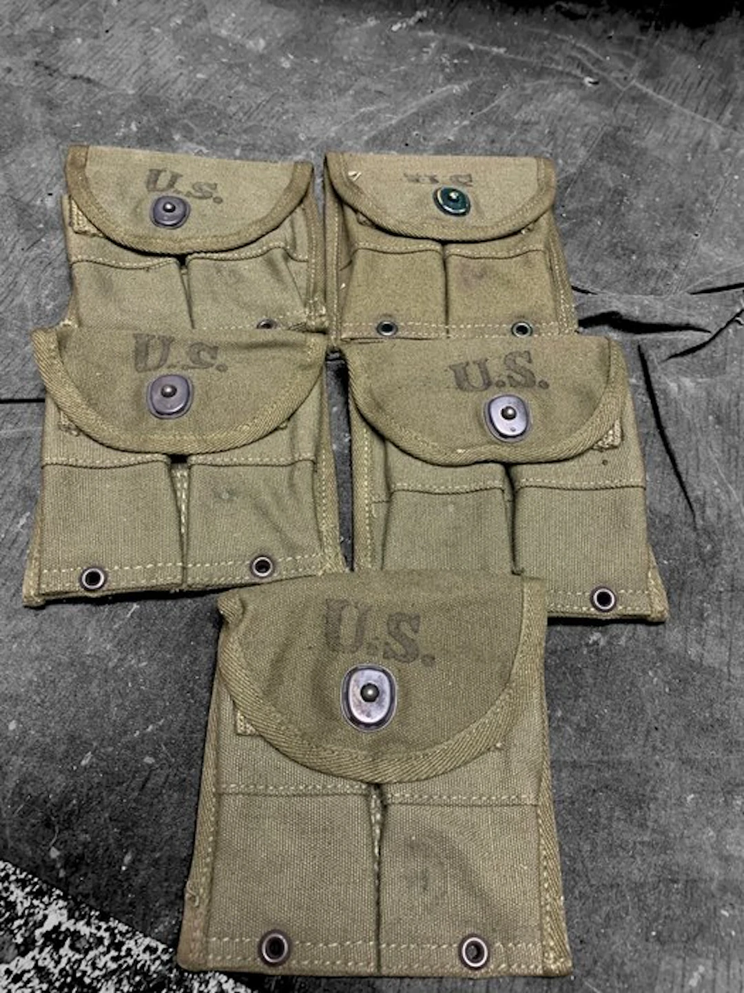 5 US WW2 M1 carbine magazine pouches - Military accessories - 1945