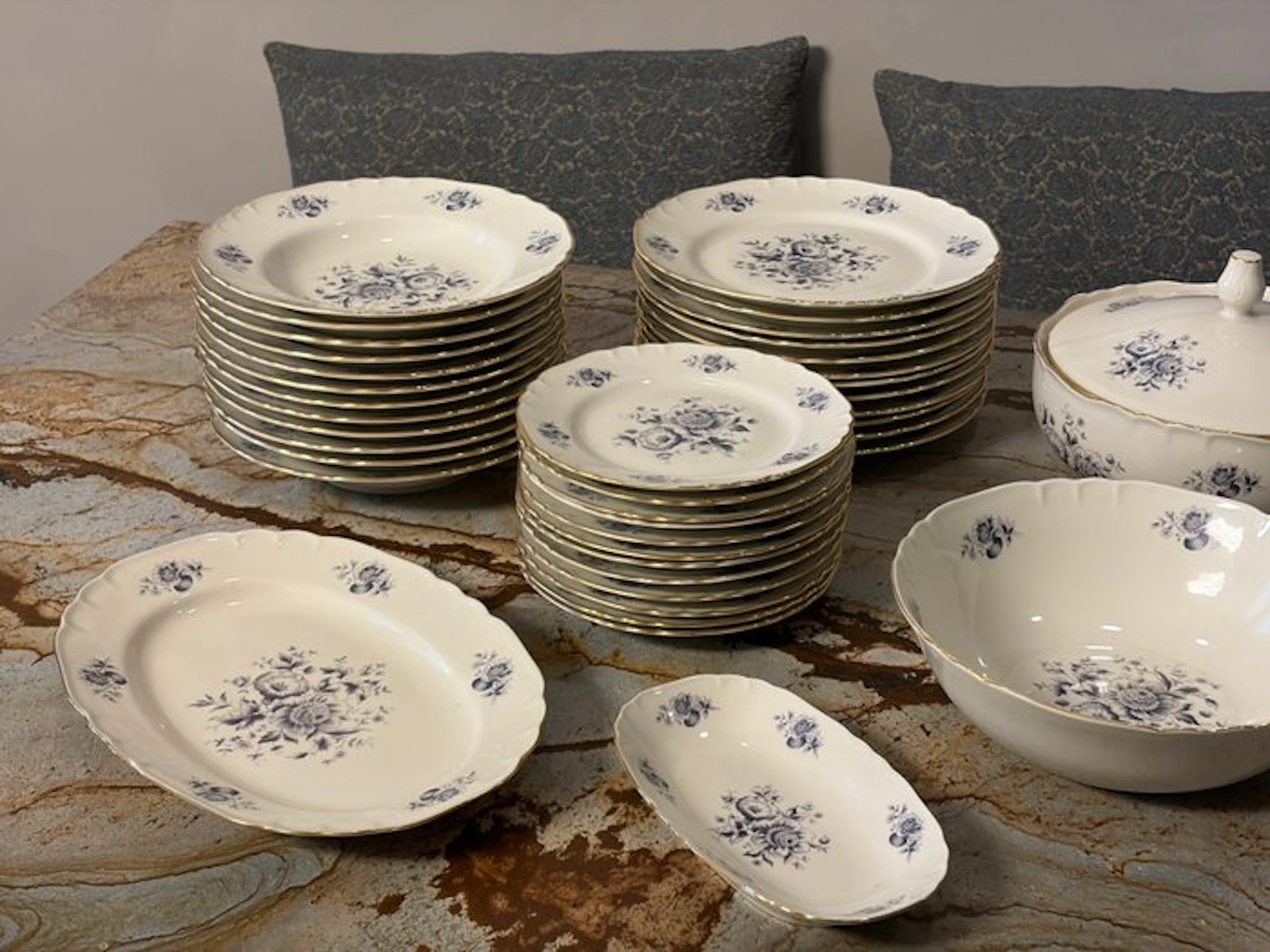 Richard Ginori - Platter (39) - Porcelain - Richard Ginori blue flowers