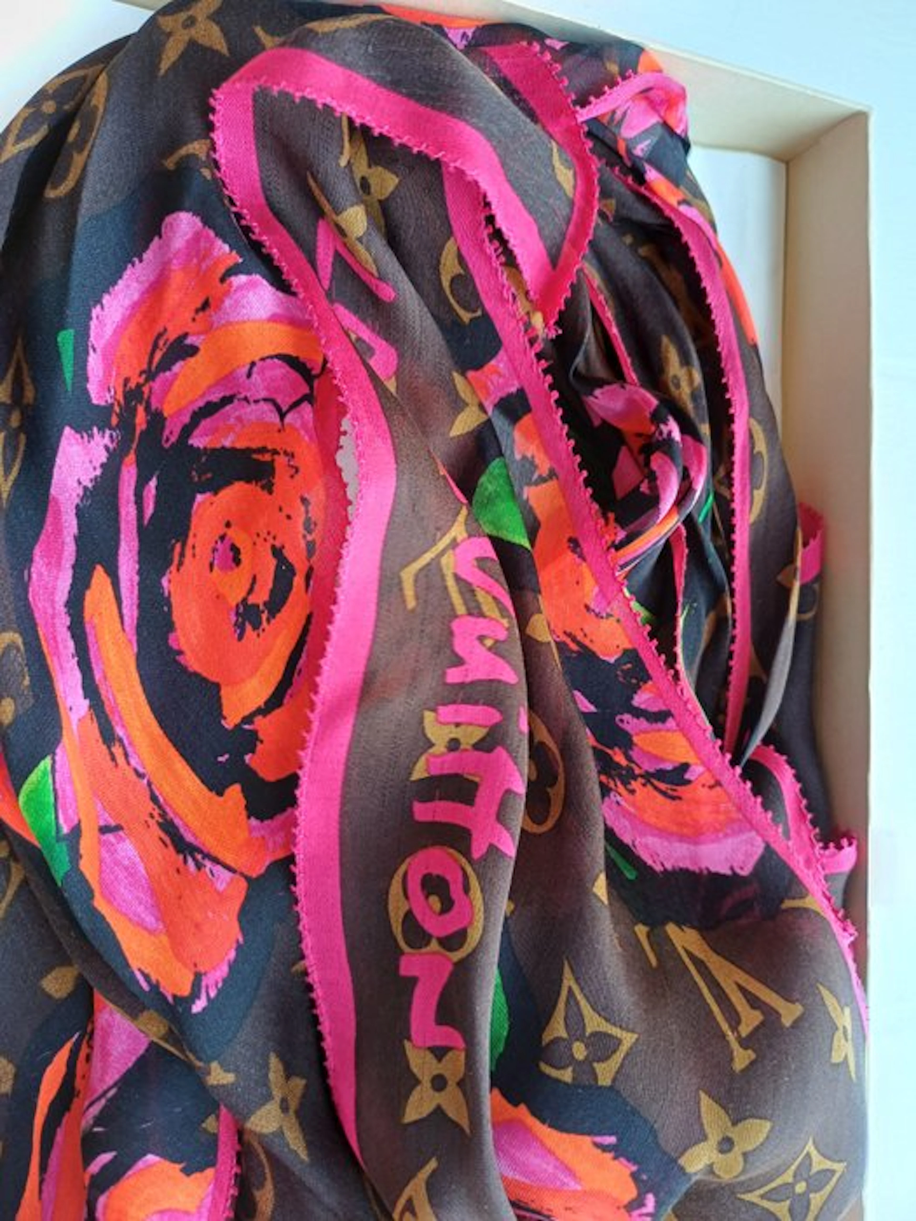Louis Vuitton - Foulard