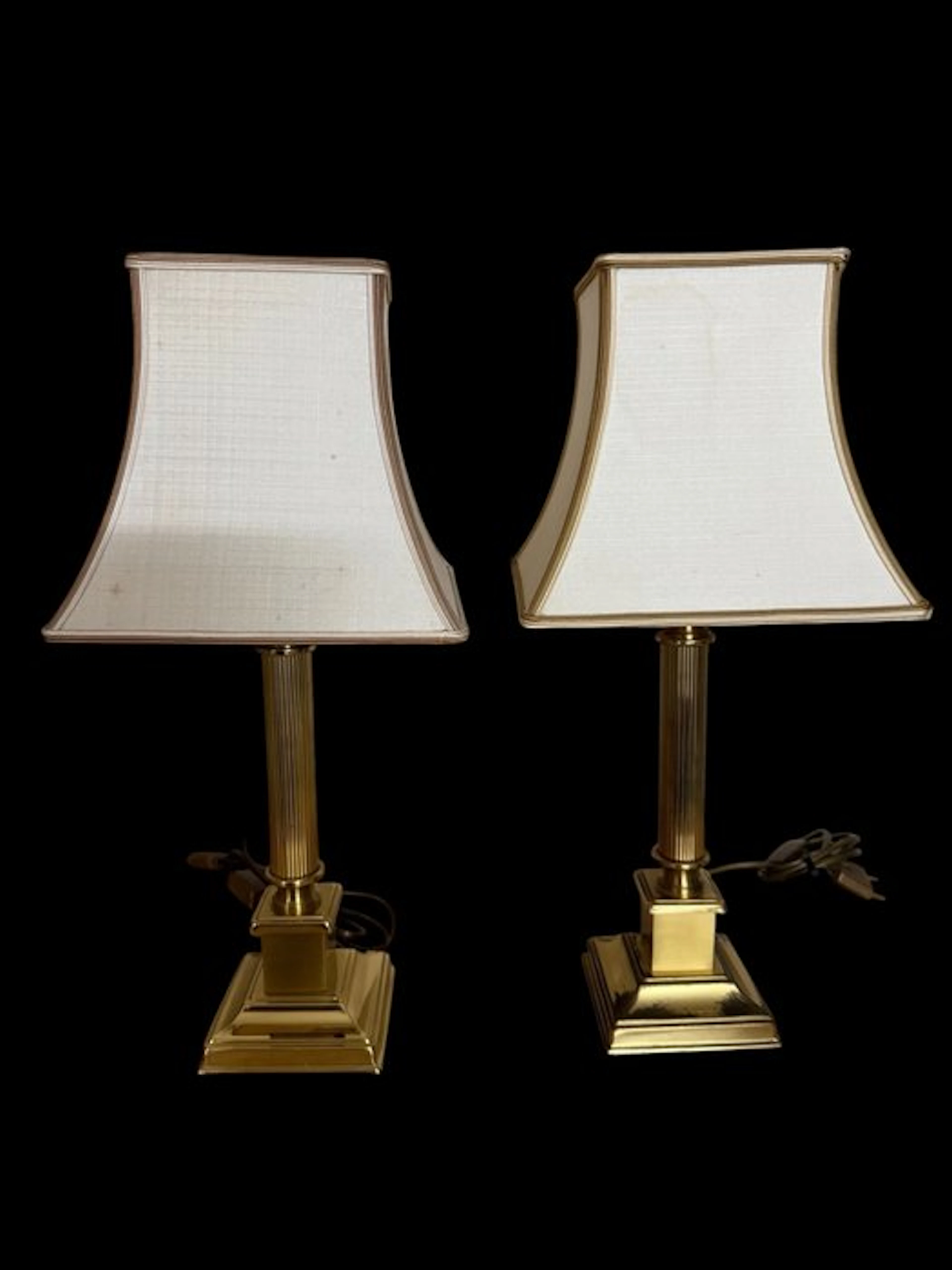 Herda - Table lamp - Gold - Two table lamps