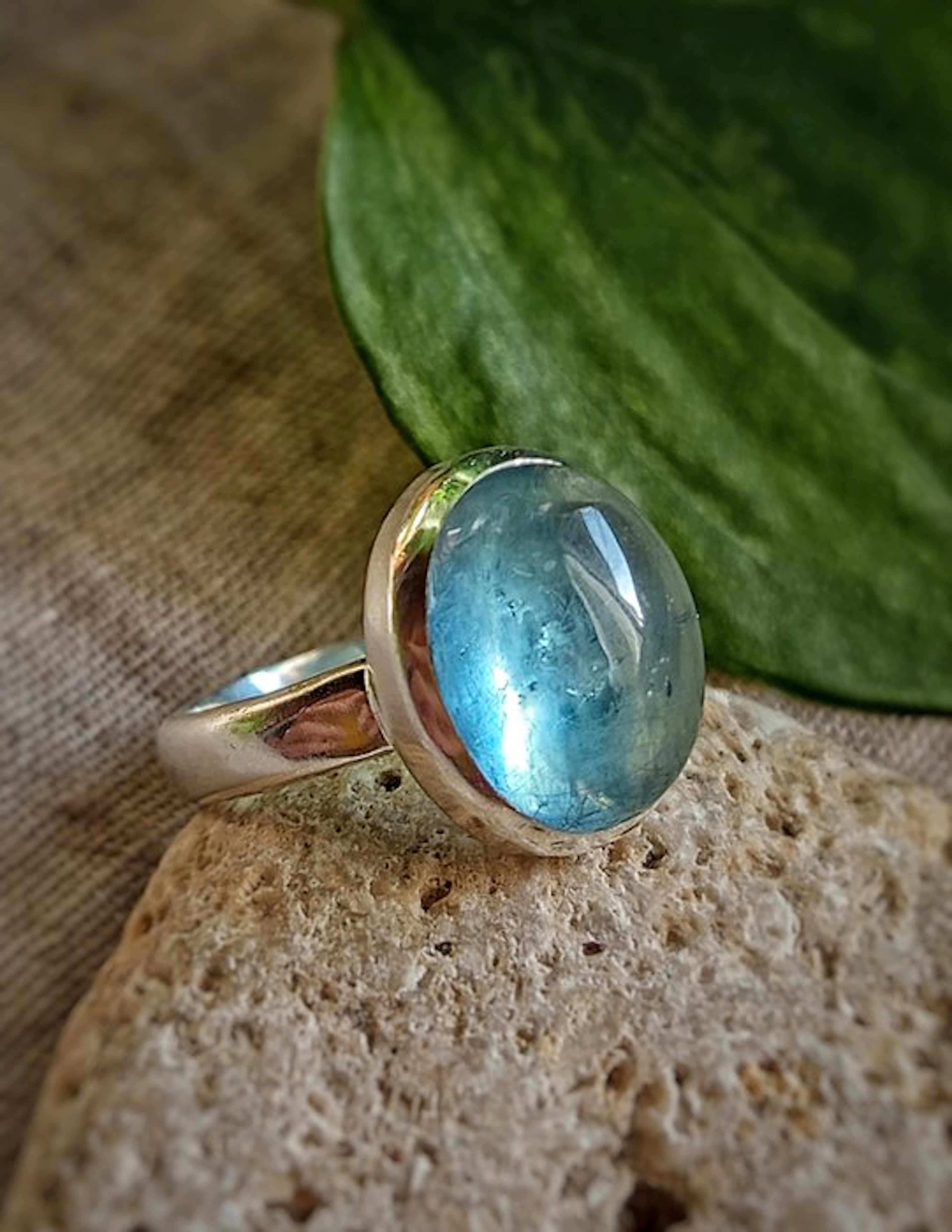 Wonderful ring in 925 silver with top-quality Aquamarine