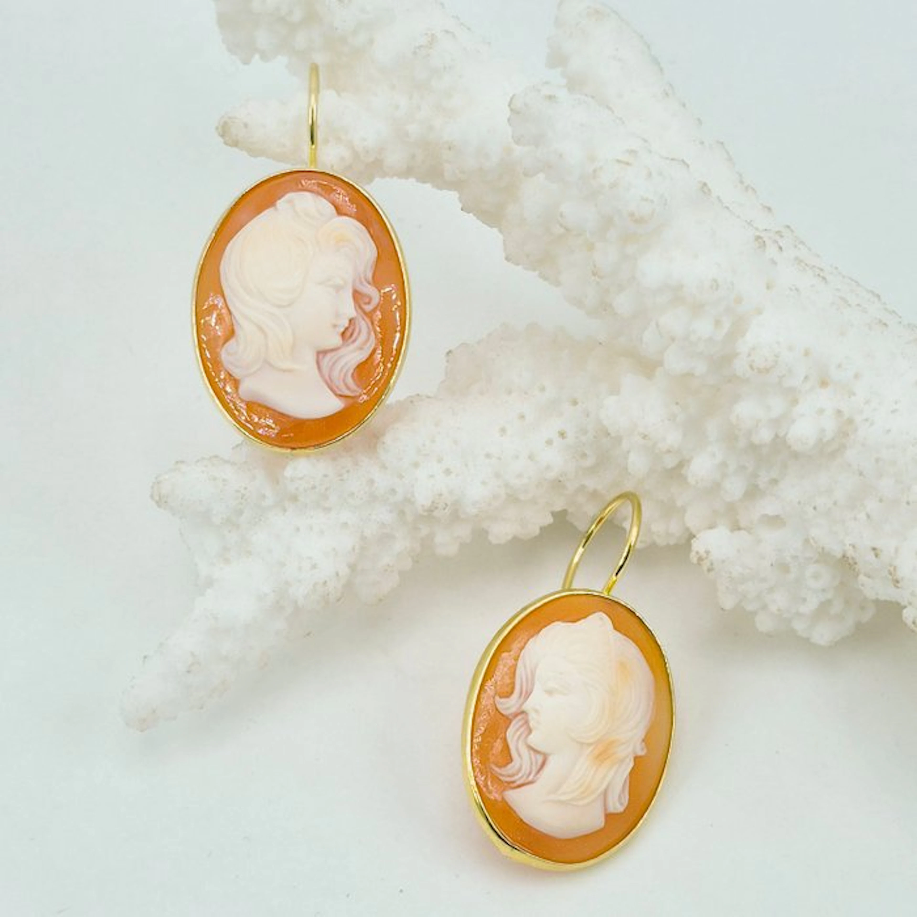 Silver, Gold-plated - Earrings - Hand-engraved Cameos