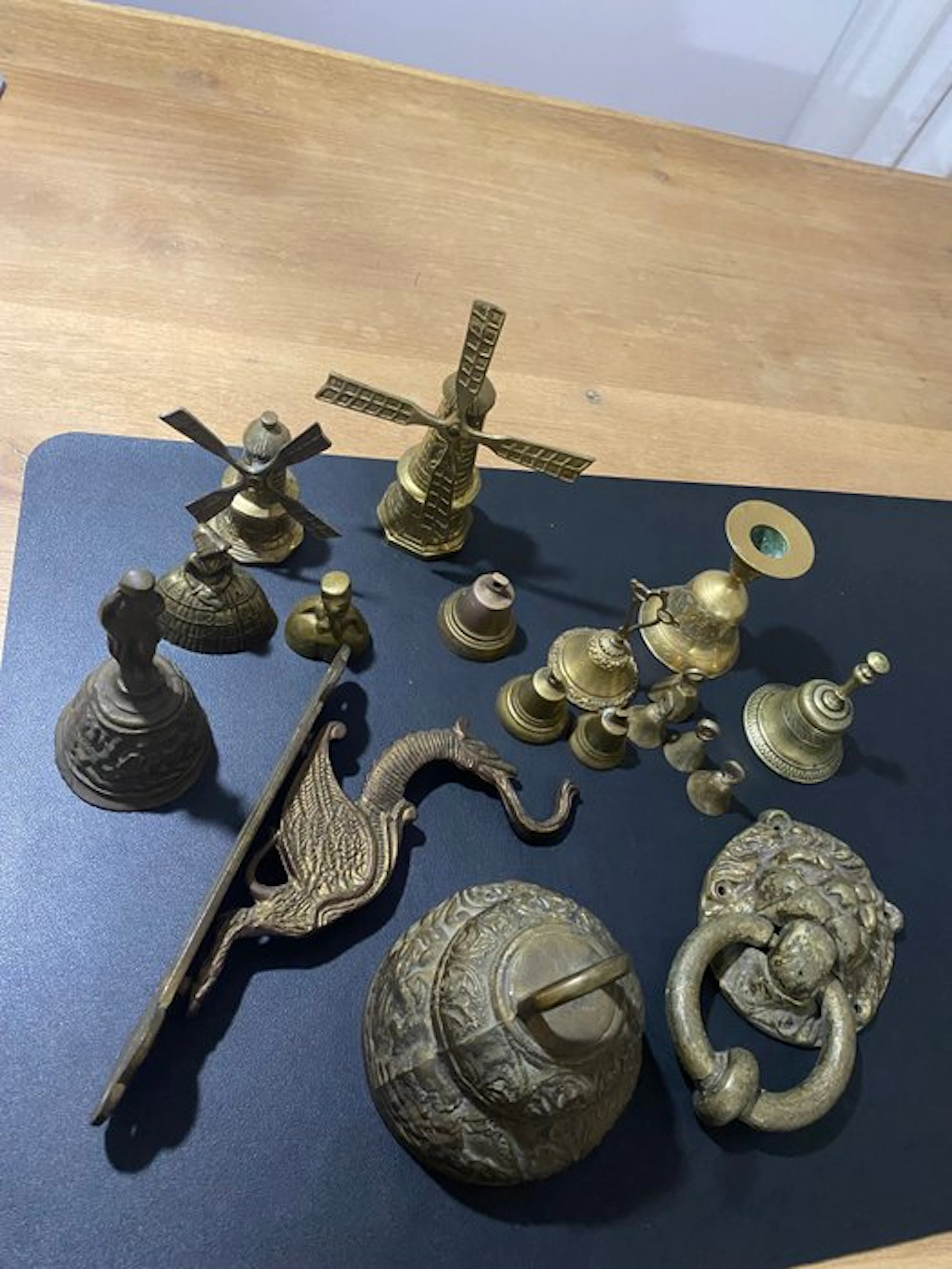 Decorative bell (18) - Netherlands - Bellen Hanger Klopper