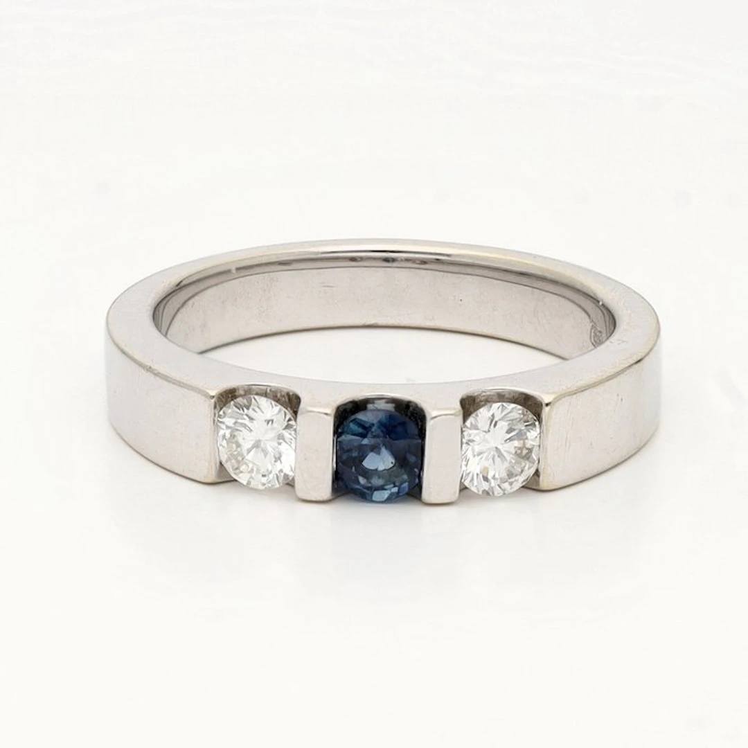 Ring - 14 kt. White gold Sapphire - Diamond