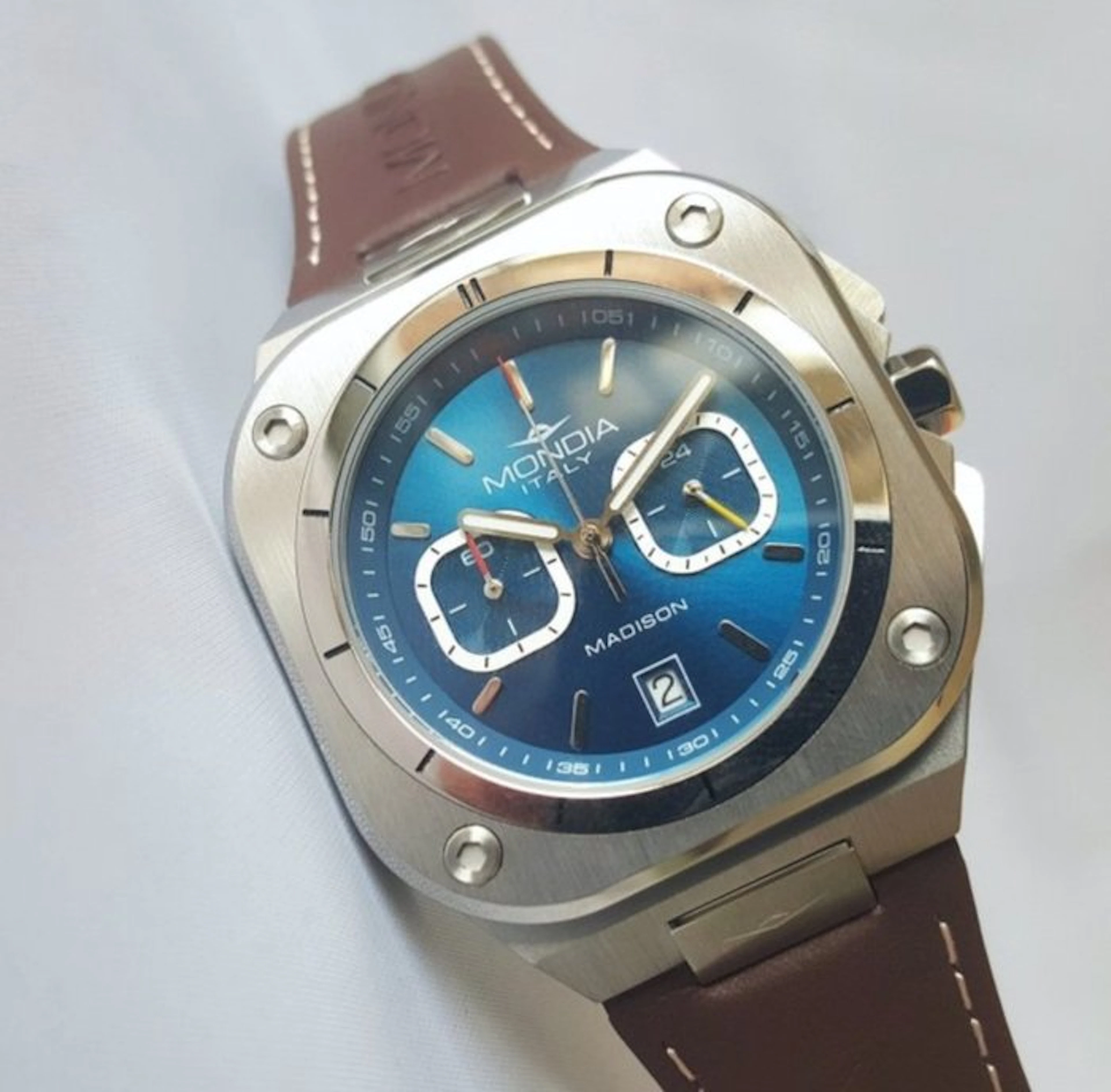Mondia - Madison - No reserve price - Men - 2010-2020