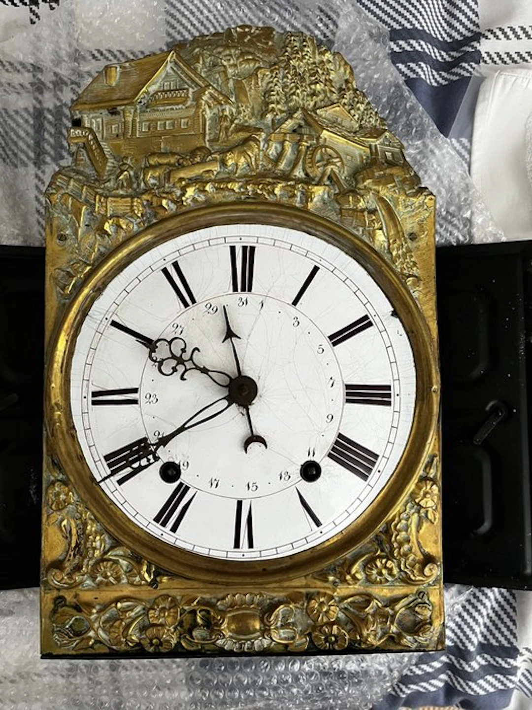 Comtoise clock - Antique - hand-pressed laton copper via...
