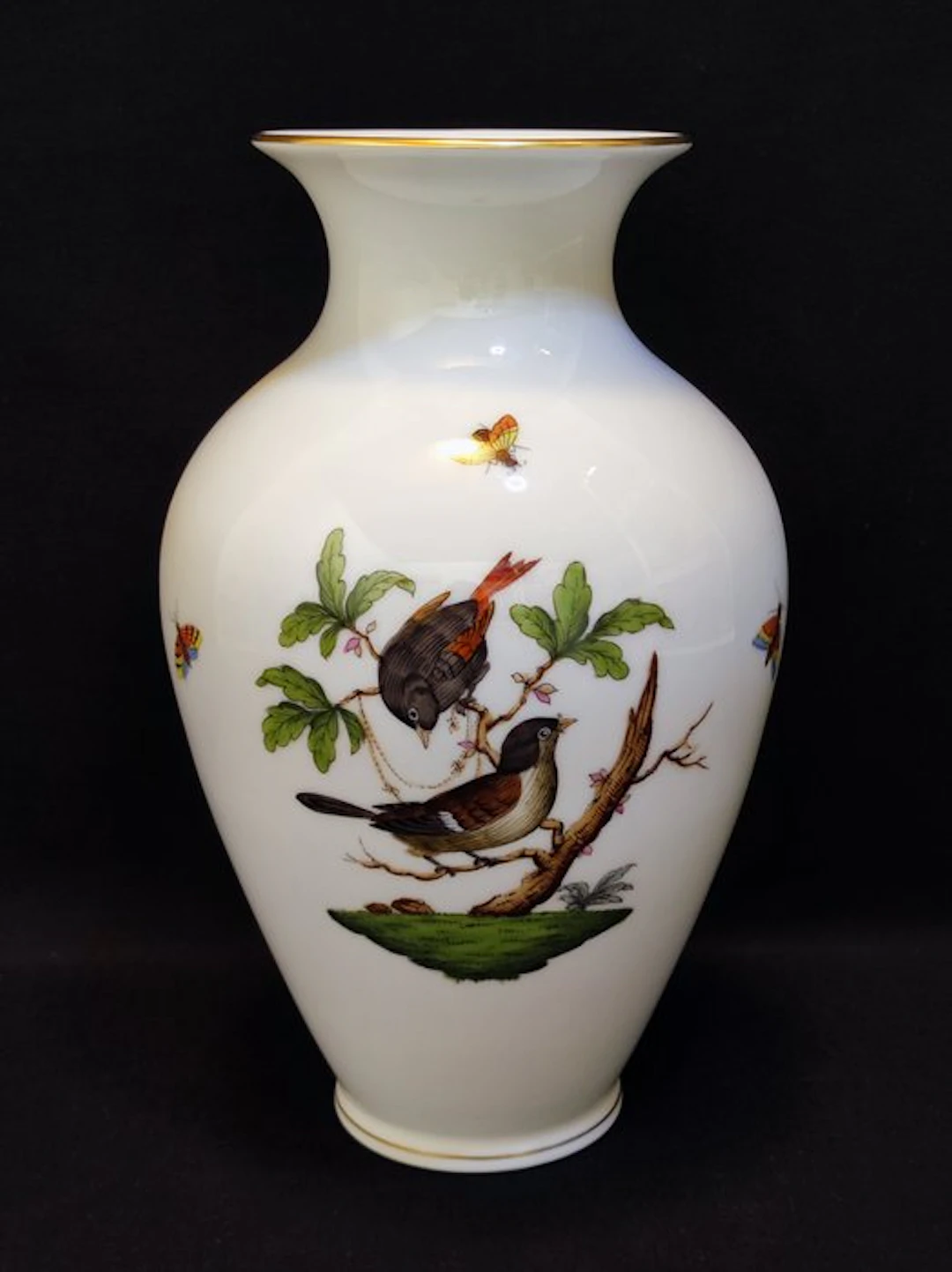 Herend - Vase - Baluster vase 7002/RO Rothschild with gold rim