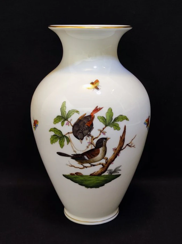 Herend - Vase - Baluster vase 7002/RO Rothschild with gold rim
