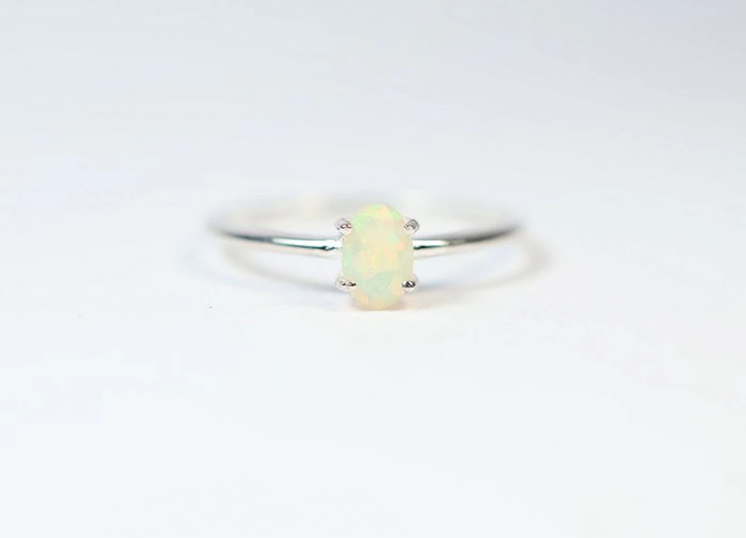 Ethiopian Opal / Welo Opal Ring / new- 1.1 g - (1)