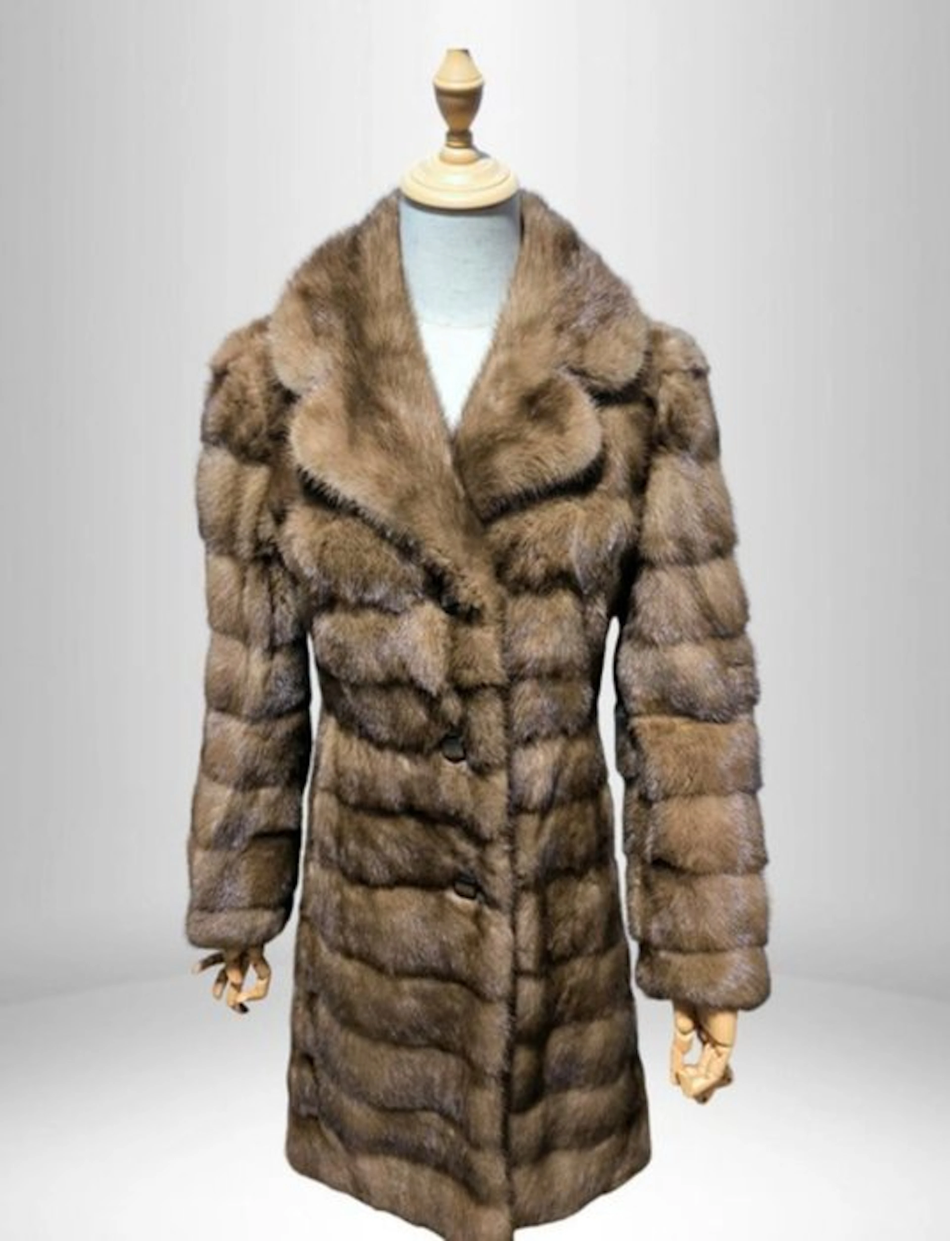 Artisan Furrier - Fur coat