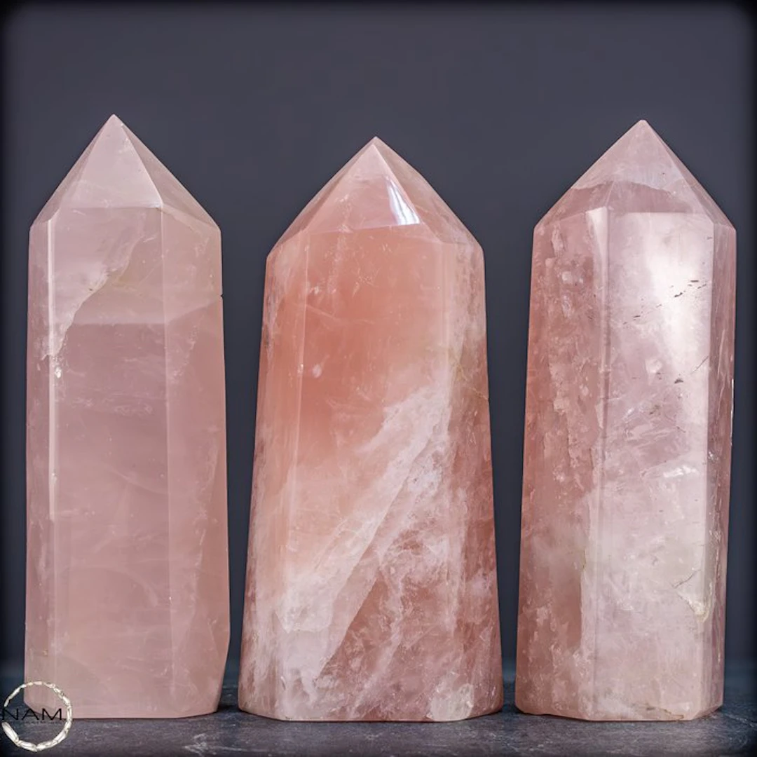 Rose Quartz Obelisks – Elegant Crystal Points Made from Natural Stone Harmony