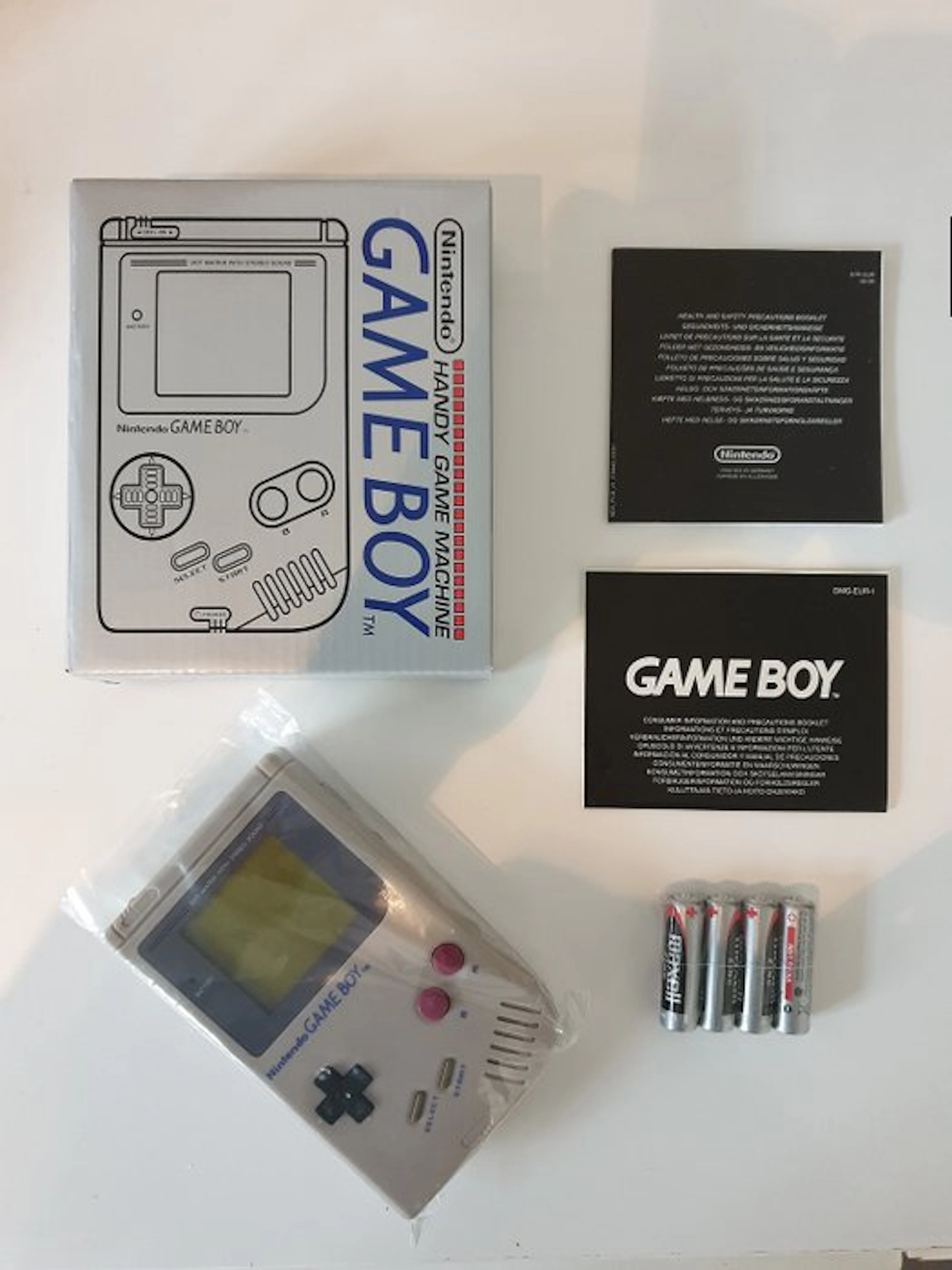 Nintendo - Gameboy Classic - DMG-01 1989 Console - New...