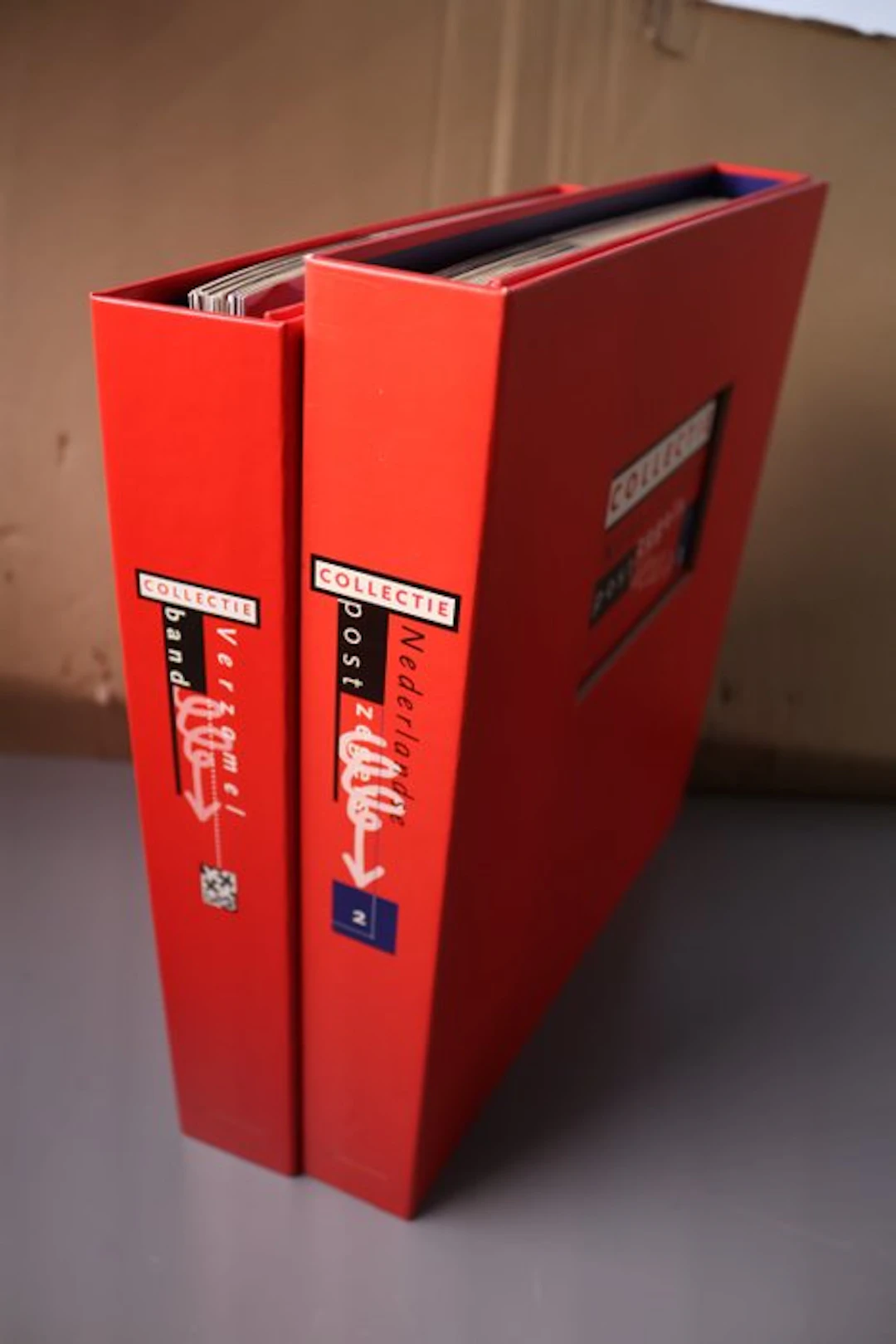 Netherlands 2000/2015 - 2 Empty 'Illustrated Collecting'...