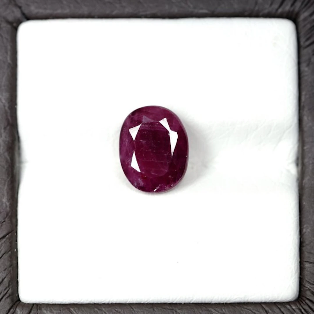 No reserve price - 1 pcs Red Ruby - 3.06 ct - Bellerophon Gemlab