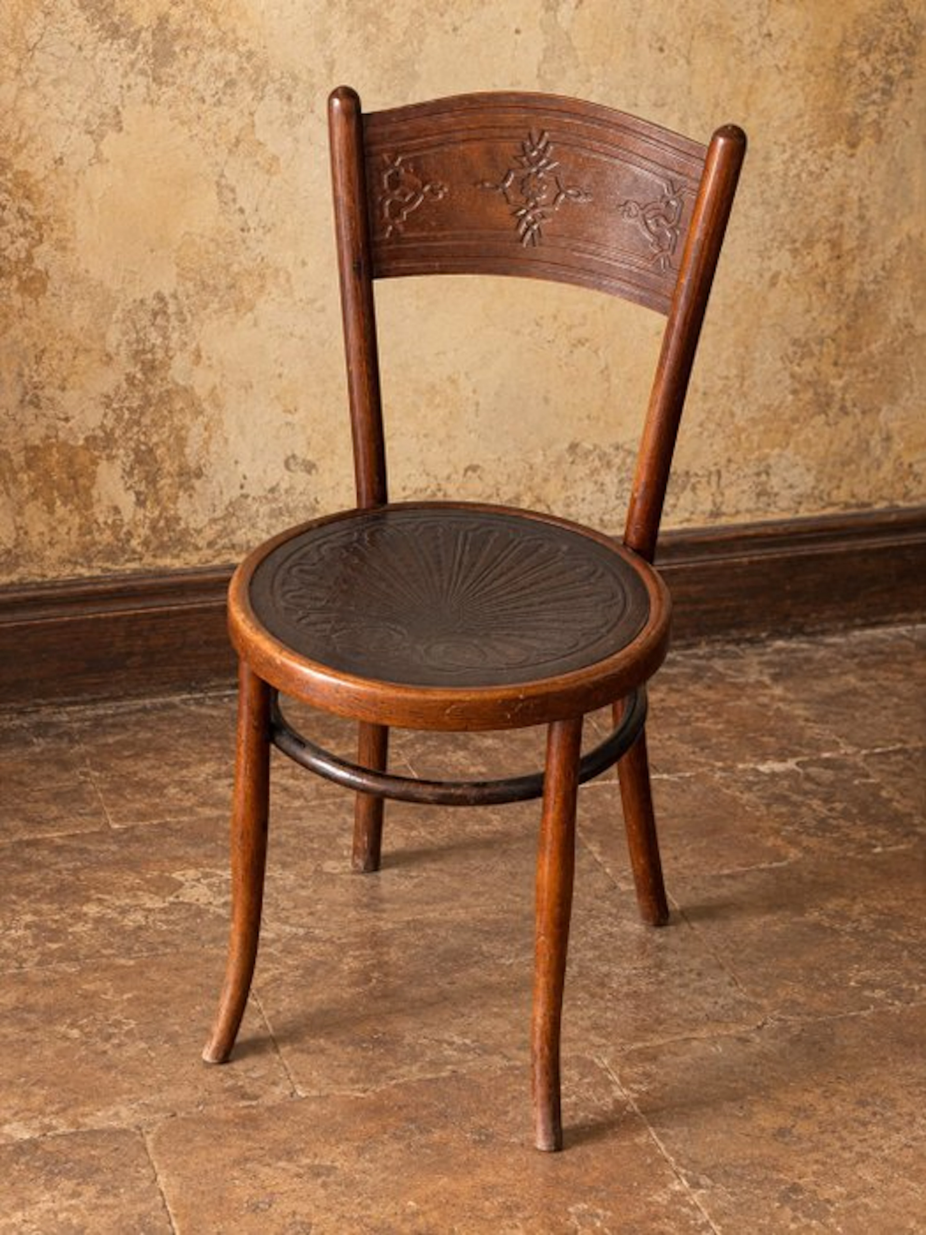 J.&J. Kohn - Chair - Wood - Ready, Kohn