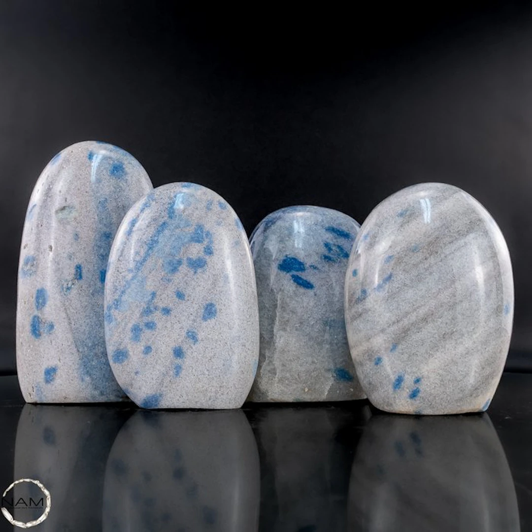 K2 Freeform Set – Rare natural artworks with azurite from...