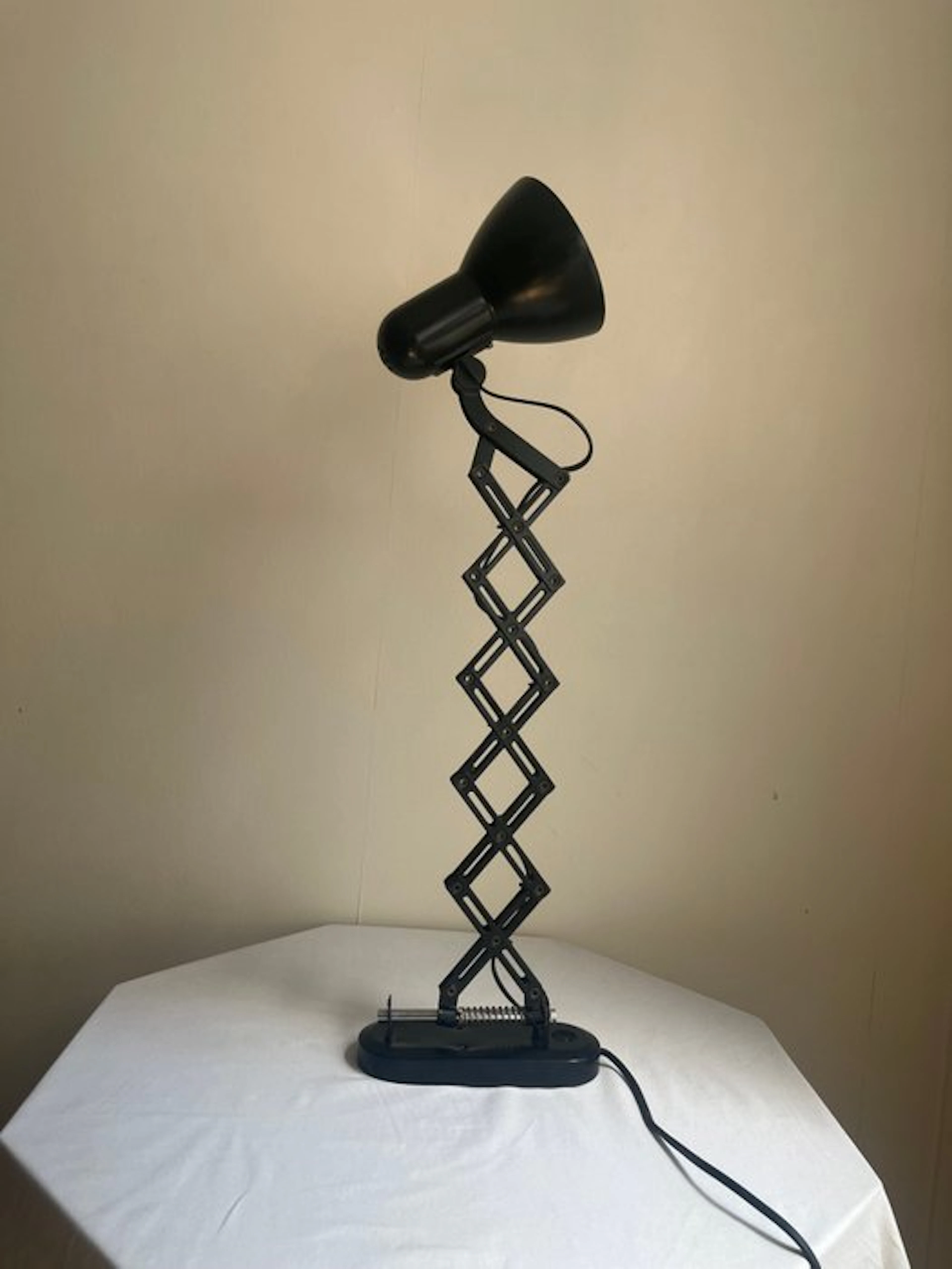 Wall lamp - Steel - Excellent articulated desk lamp with...