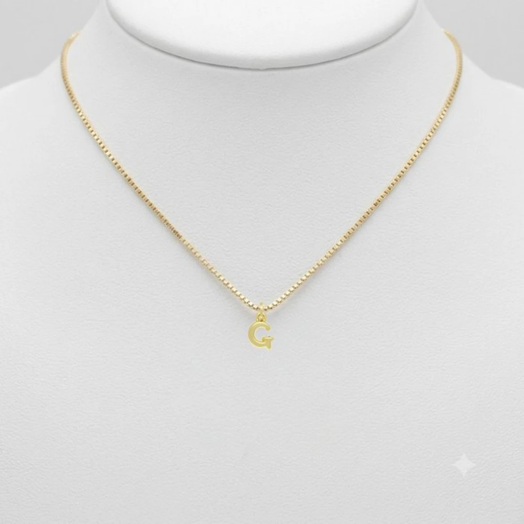 Necklace with pendant - 18 kt. Yellow gold - Necklace and pendant 2.2 g