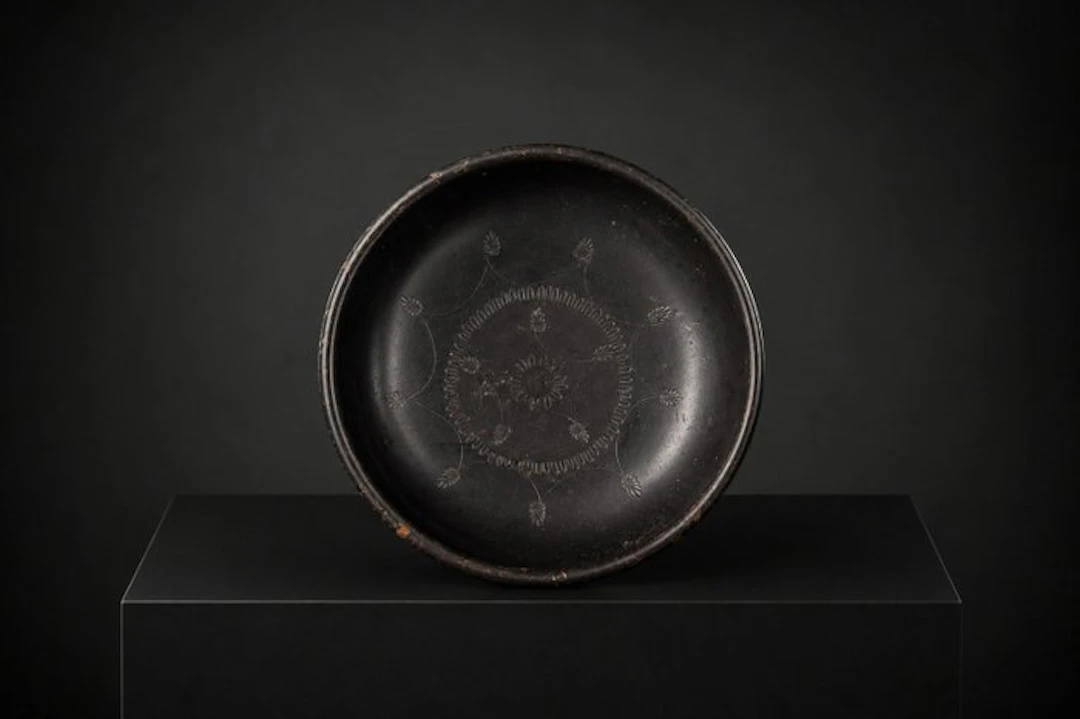 Ancient Greek Attic ceramic decorated bowl - 5 cm