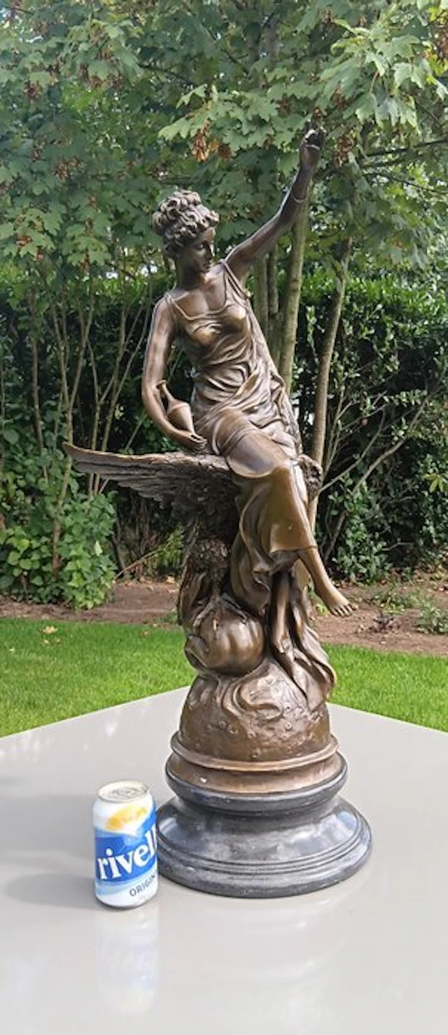 exclusief en imposant bronzen kunstwerk - Sculpture