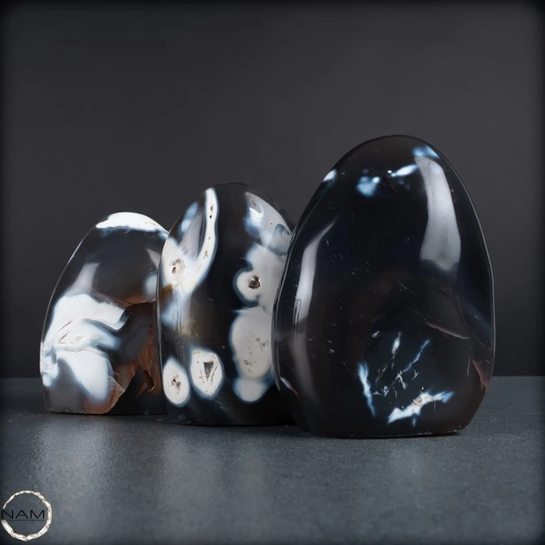 Orca Agate Freeform Lot – Simple Elegance in Natural...