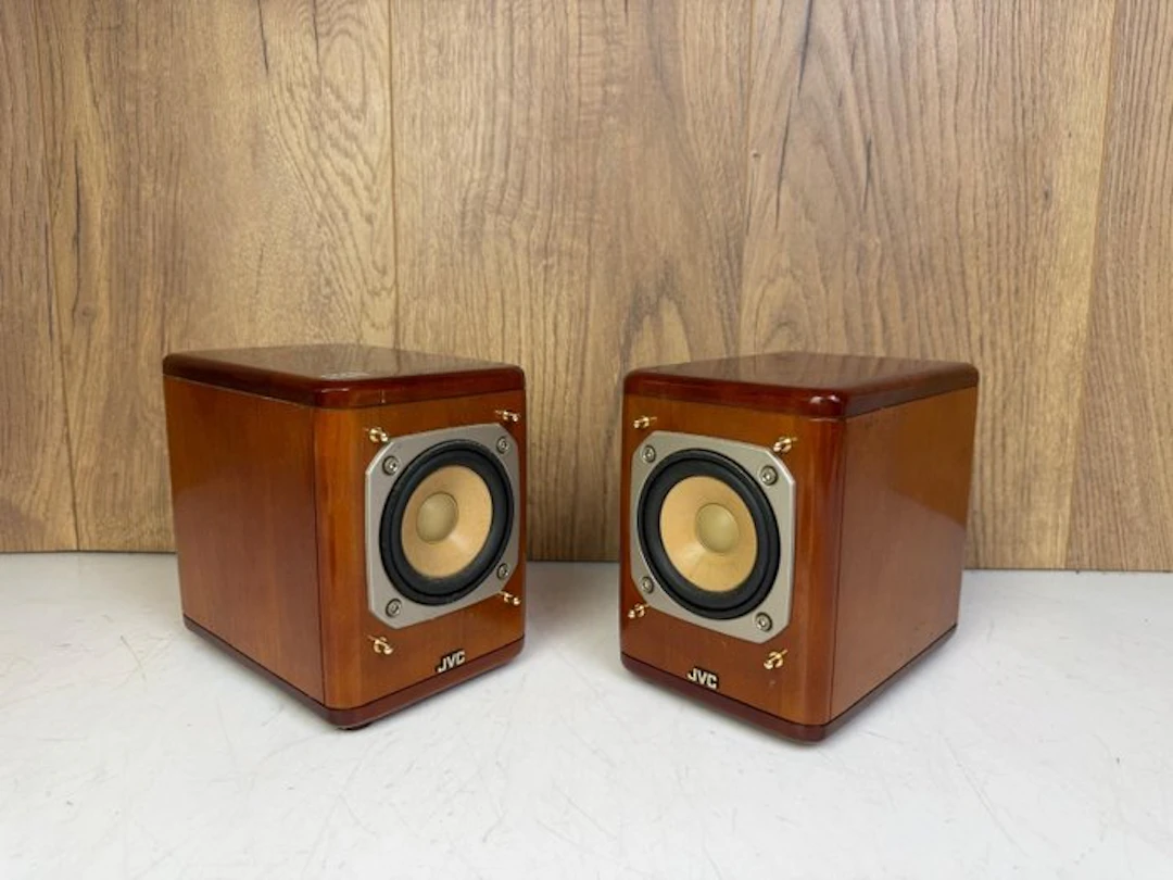 JVC - SP-UX7000 Speaker set