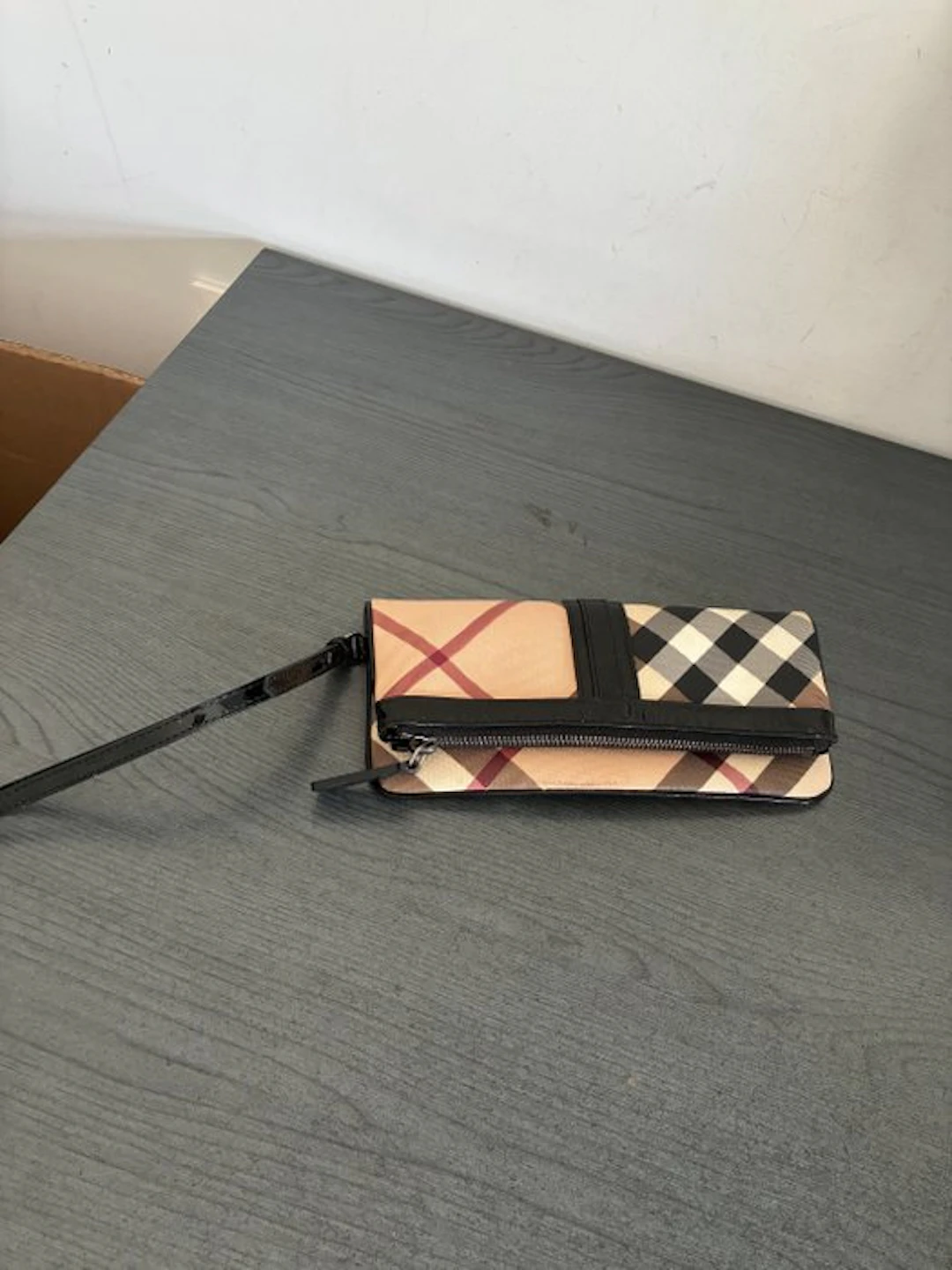 Burberry - Wallet