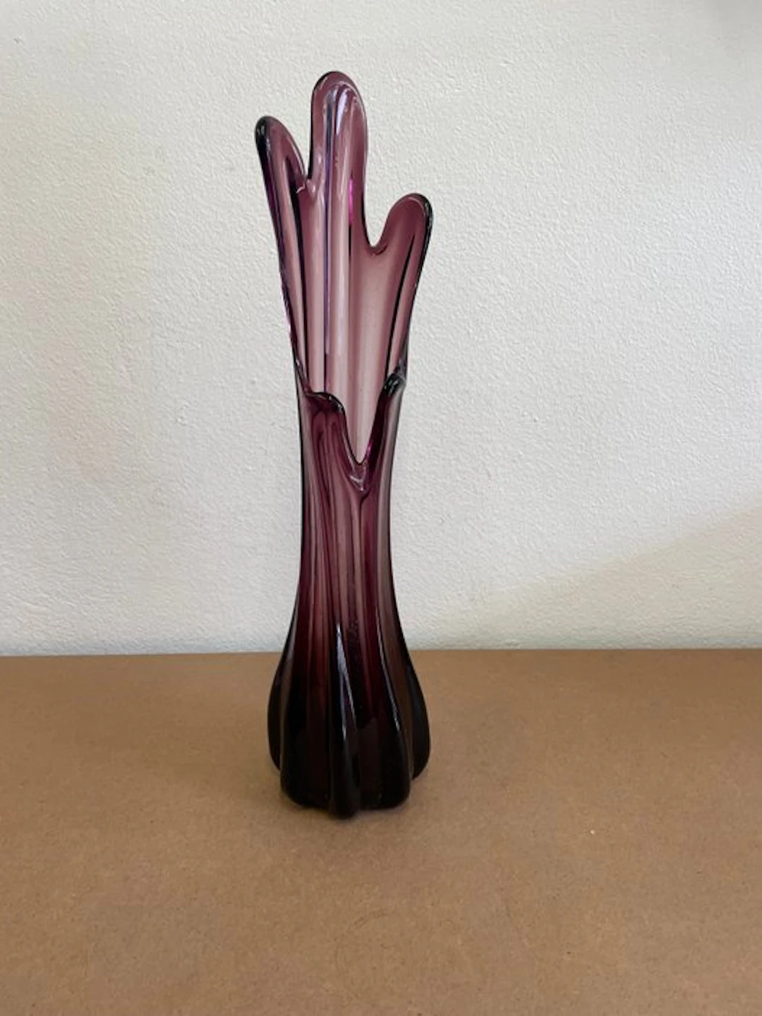 Vase - Glass - Swung vase / glass