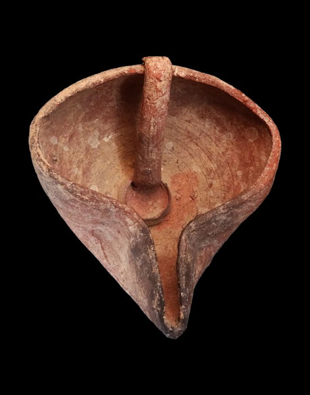 Phoenician - Oil lamp, cup-shaped bowl with pinched edges - 7th–4th