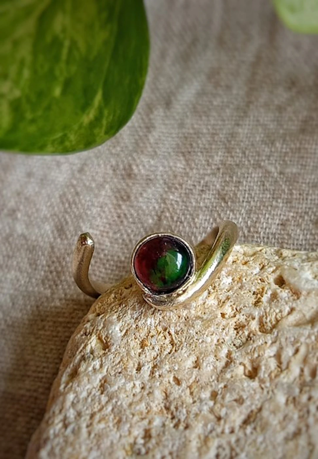 "Nerea" ring