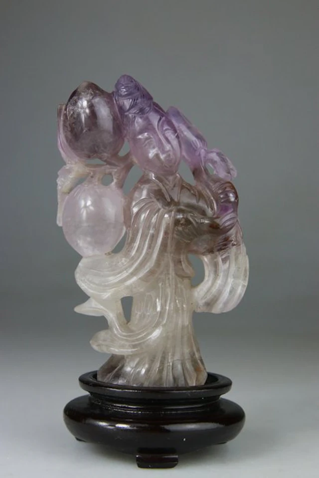 Statuette Kwanyin sculpture figure - Rosewood pedestal...
