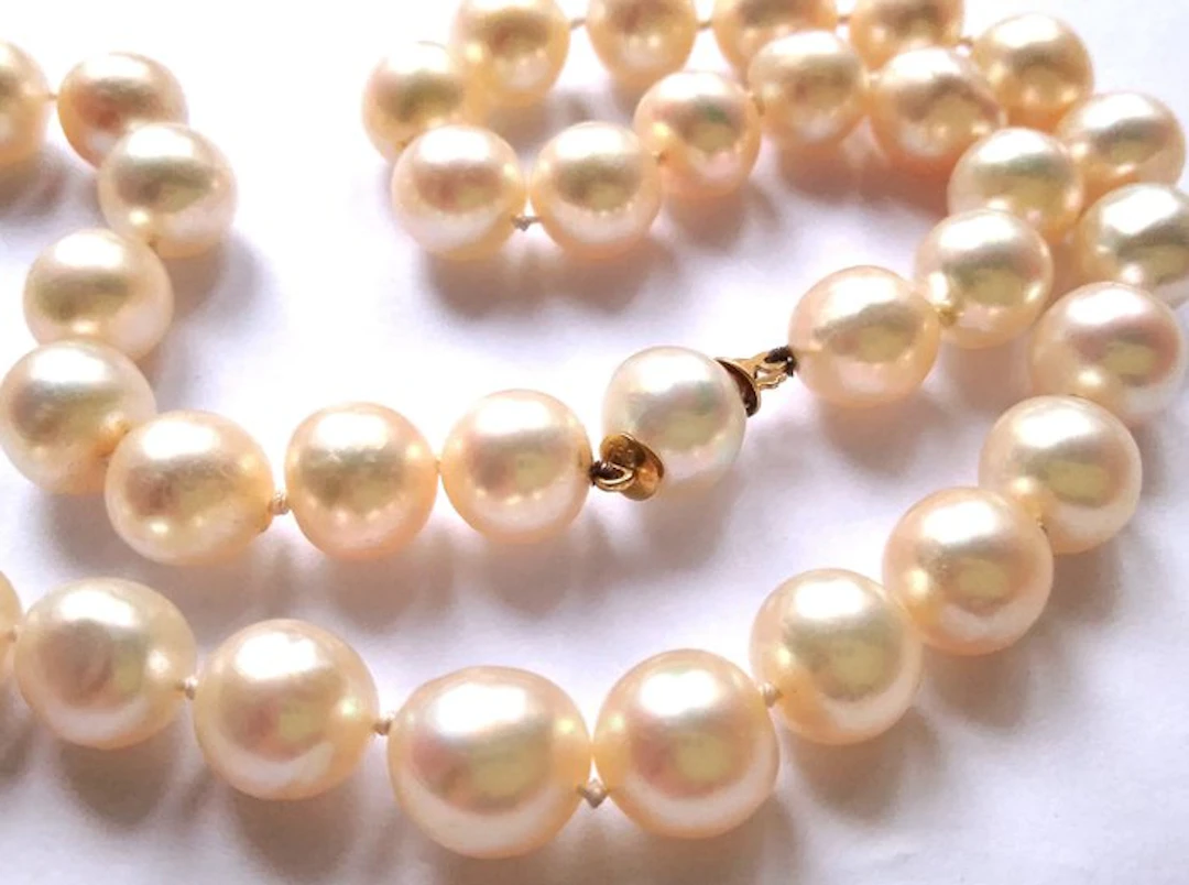 String of beads 18 kt yellow gold - cultured pearls up to 10.2 mm