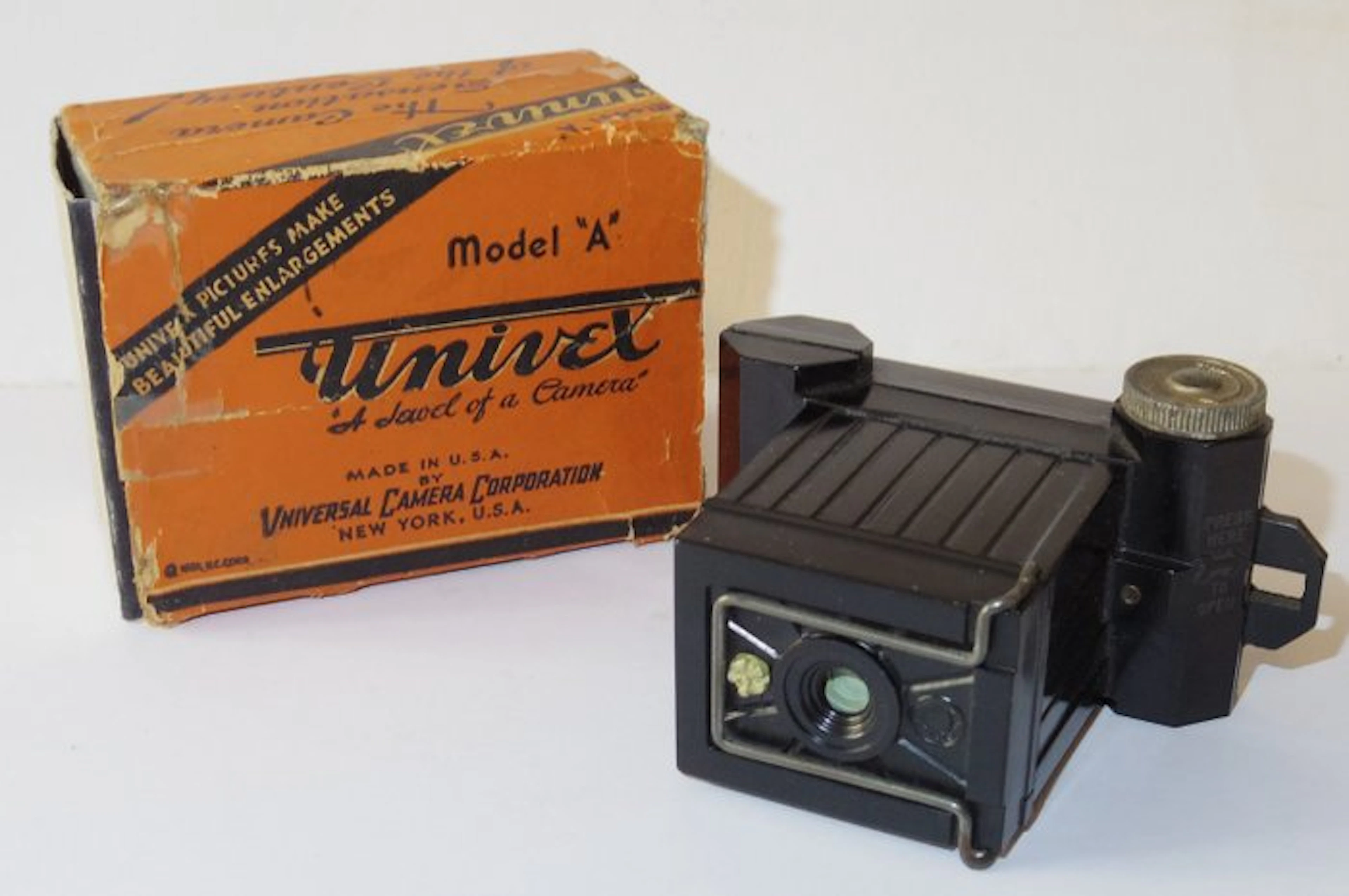 Universal Univex Model A - 1933 - originele doos - igst...