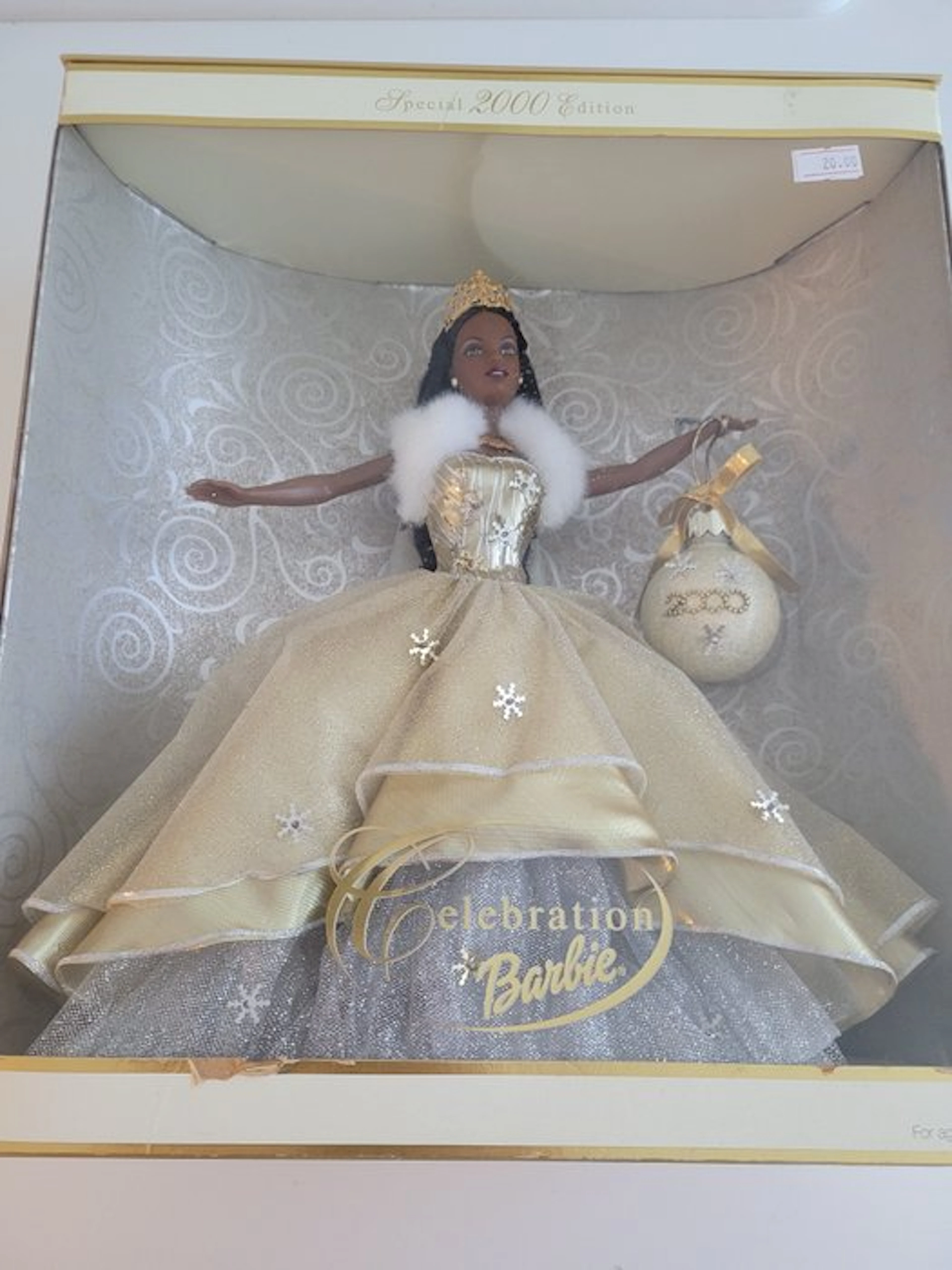 Barbie - Barbie doll Celebration Barbie 2000 - 2000-2010